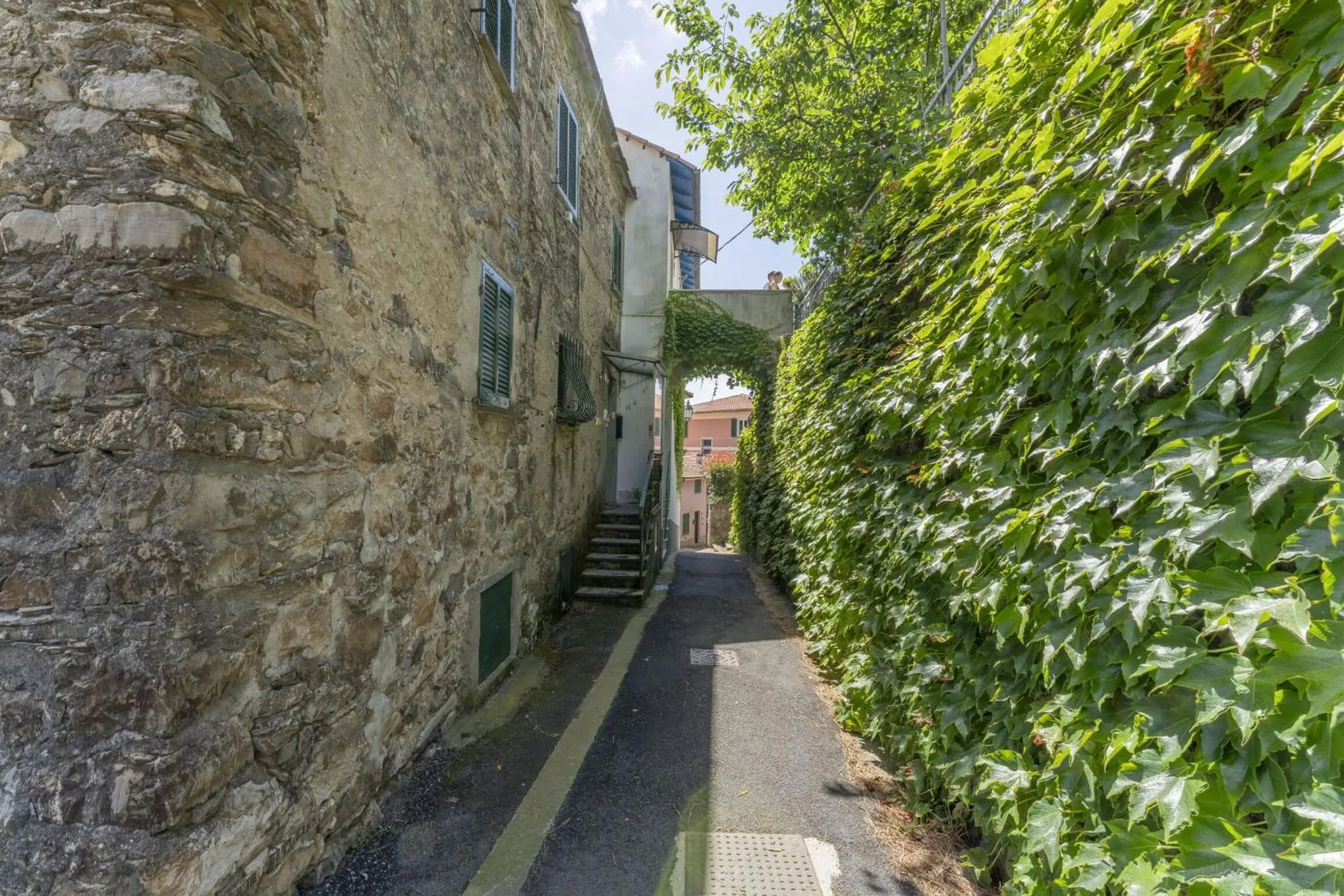 Property building in Emma House, Moneglia, Wifi