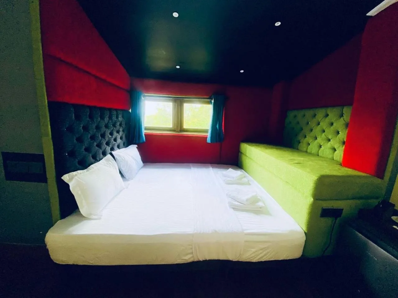 Bed in Coffee House Resort Dambulla,Sigiriya