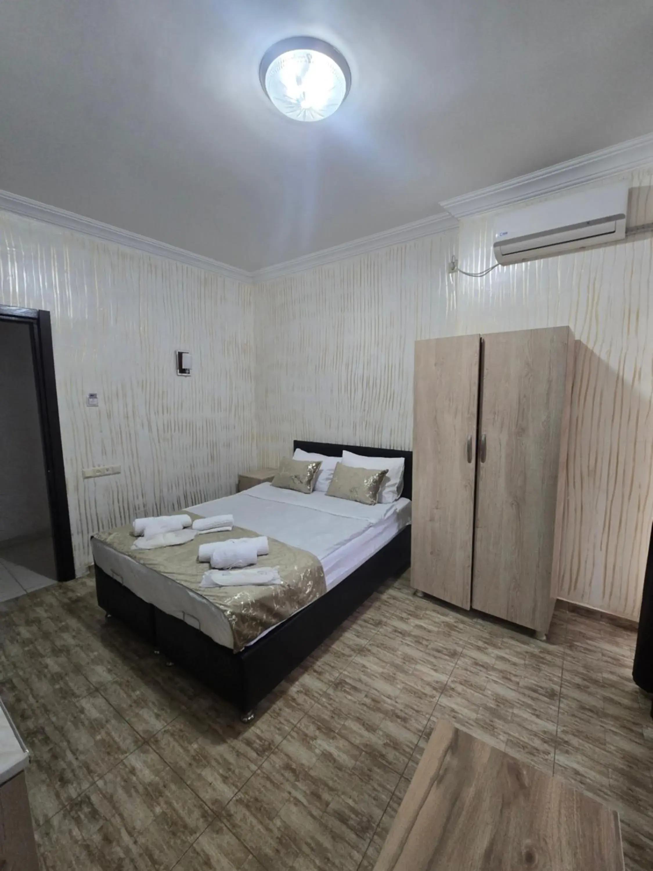 Superior Queen Room - single occupancy in Batumi Inn Hotel Superior Queen Room - single occupancy in Batumi Inn Hotel