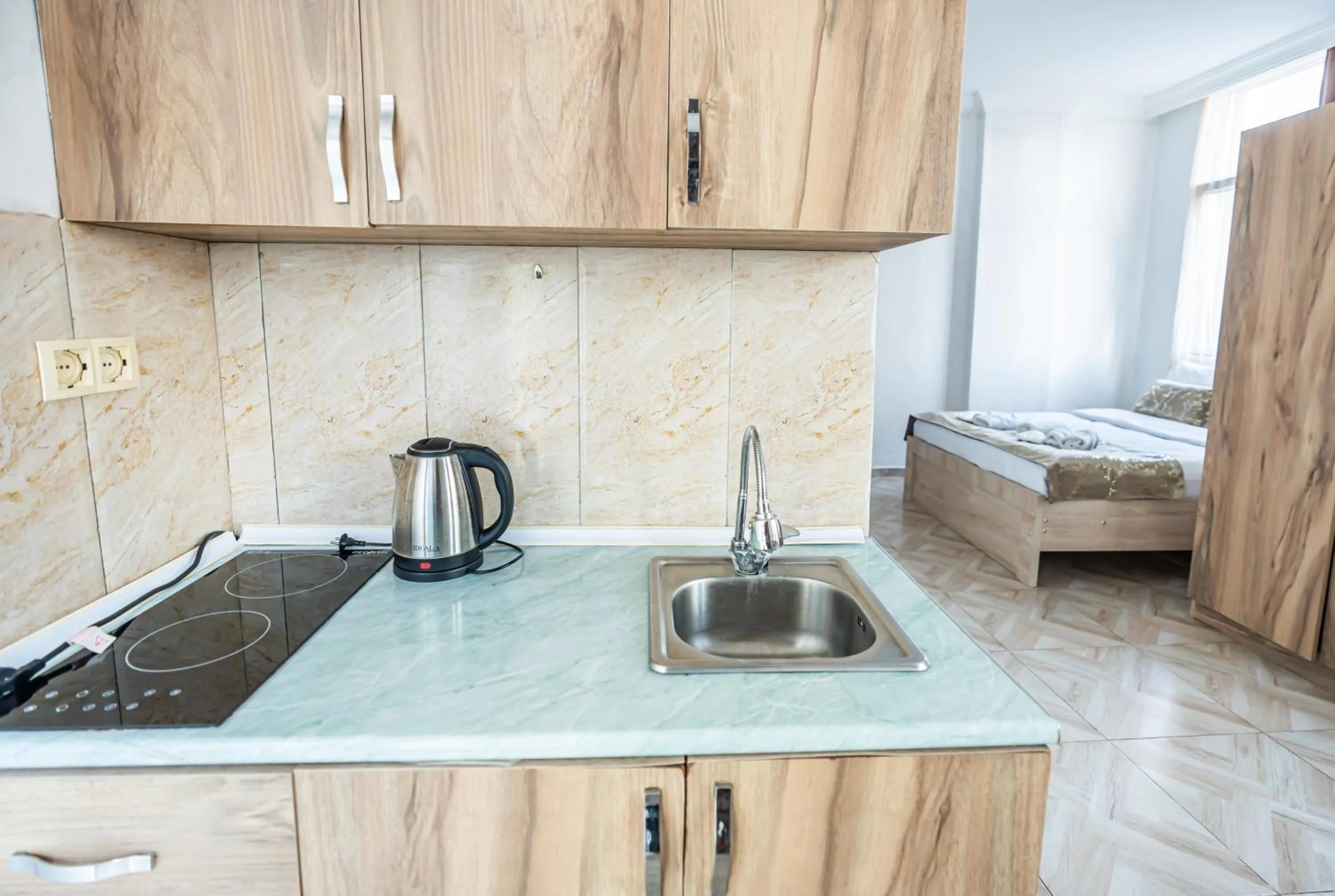 Coffee/tea facilities in Batumi Inn Hotel