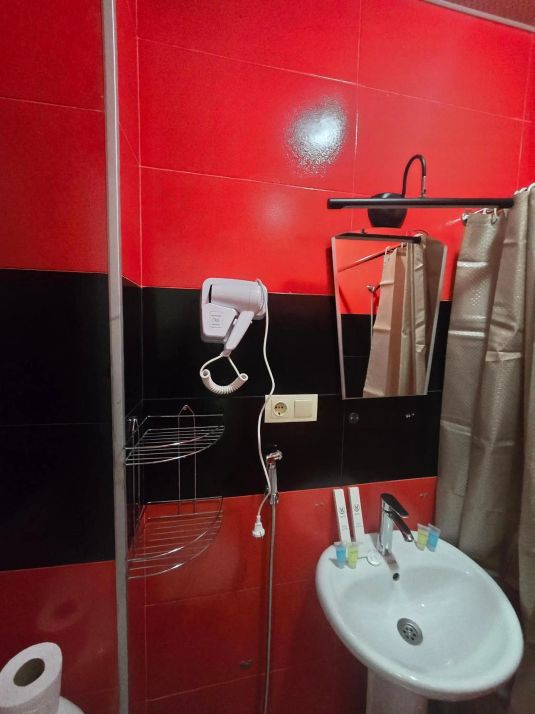 Toilet in Batumi Inn Hotel