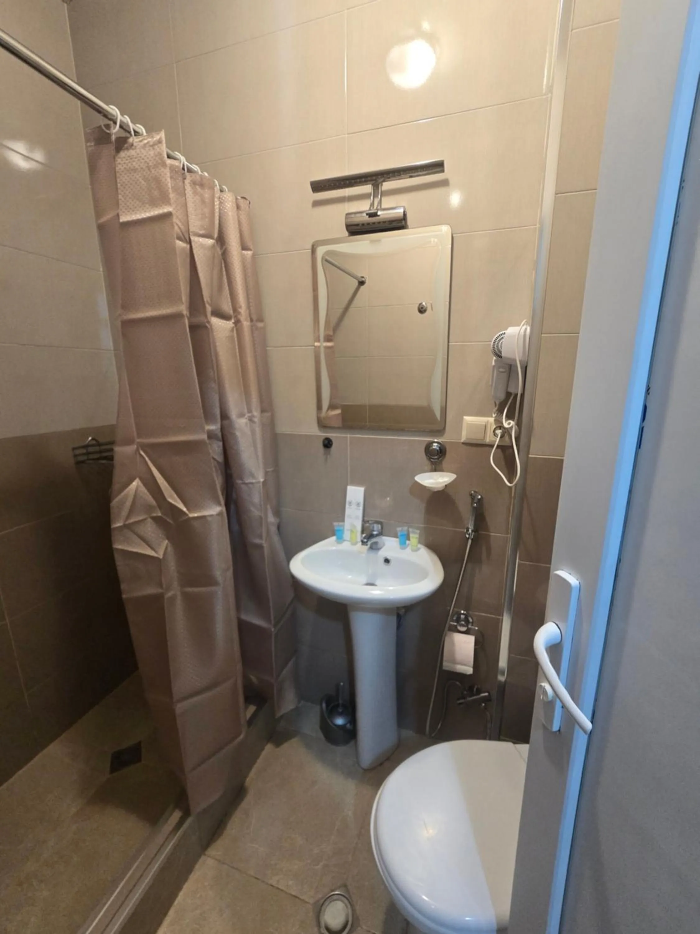 Shower in Batumi Inn Hotel