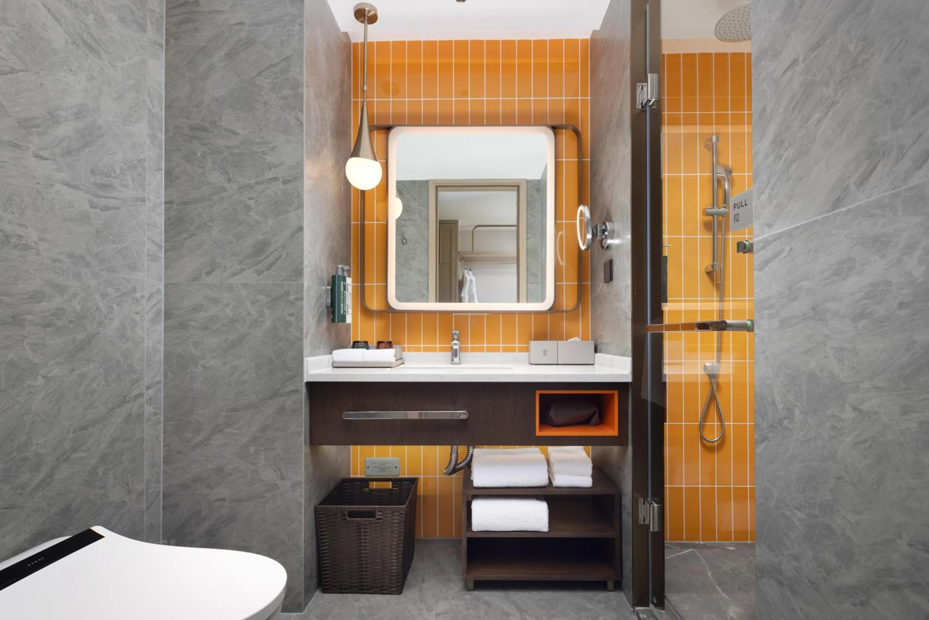 Toilet in Home2 Suite by Hilton Guiyang Nanming Jiaxiu