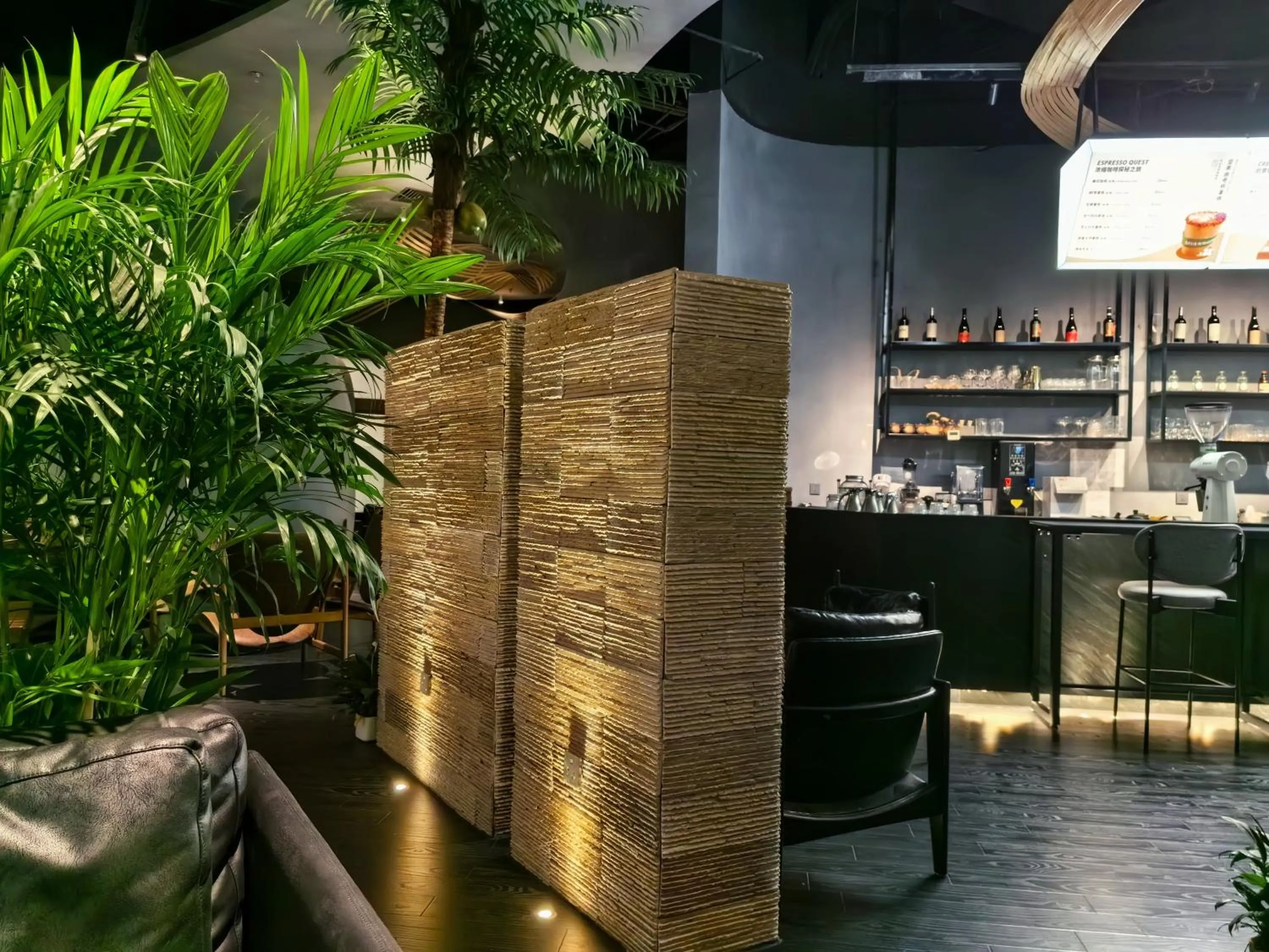 Lounge or bar in Home2 Suite by Hilton Guiyang Nanming Jiaxiu