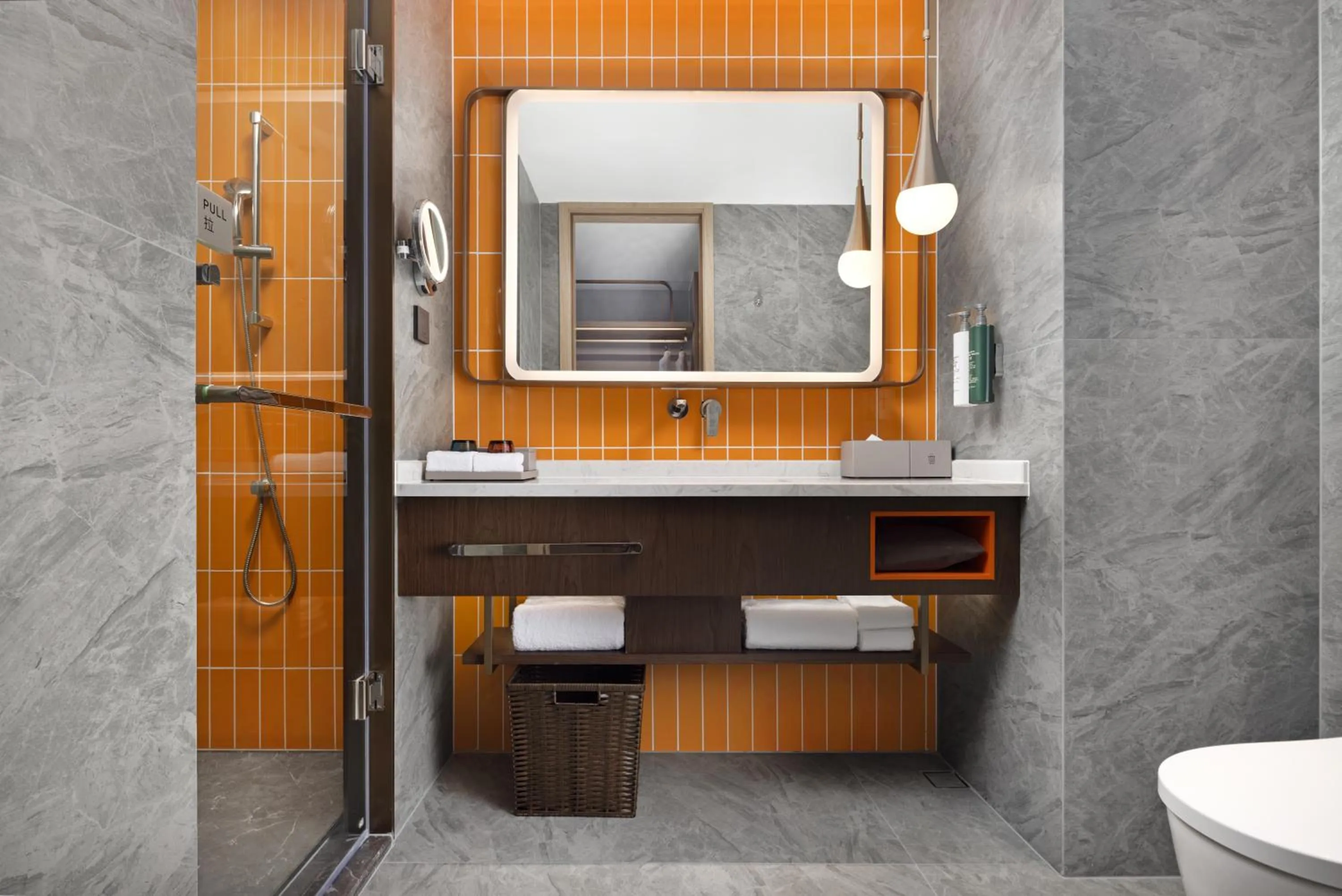 Toilet in Home2 Suite by Hilton Guiyang Nanming Jiaxiu