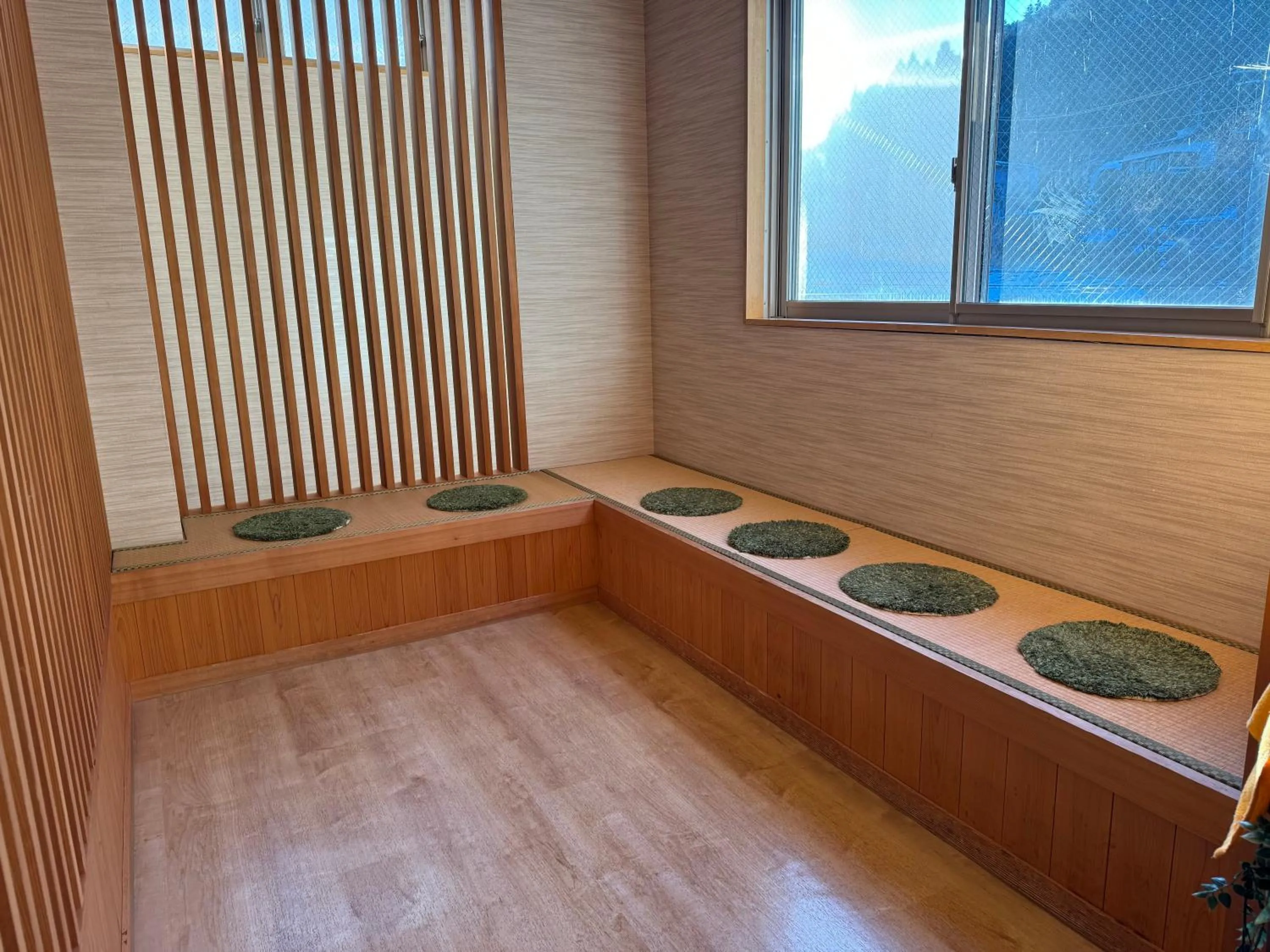 Public Bath in Ashiwada Hotel