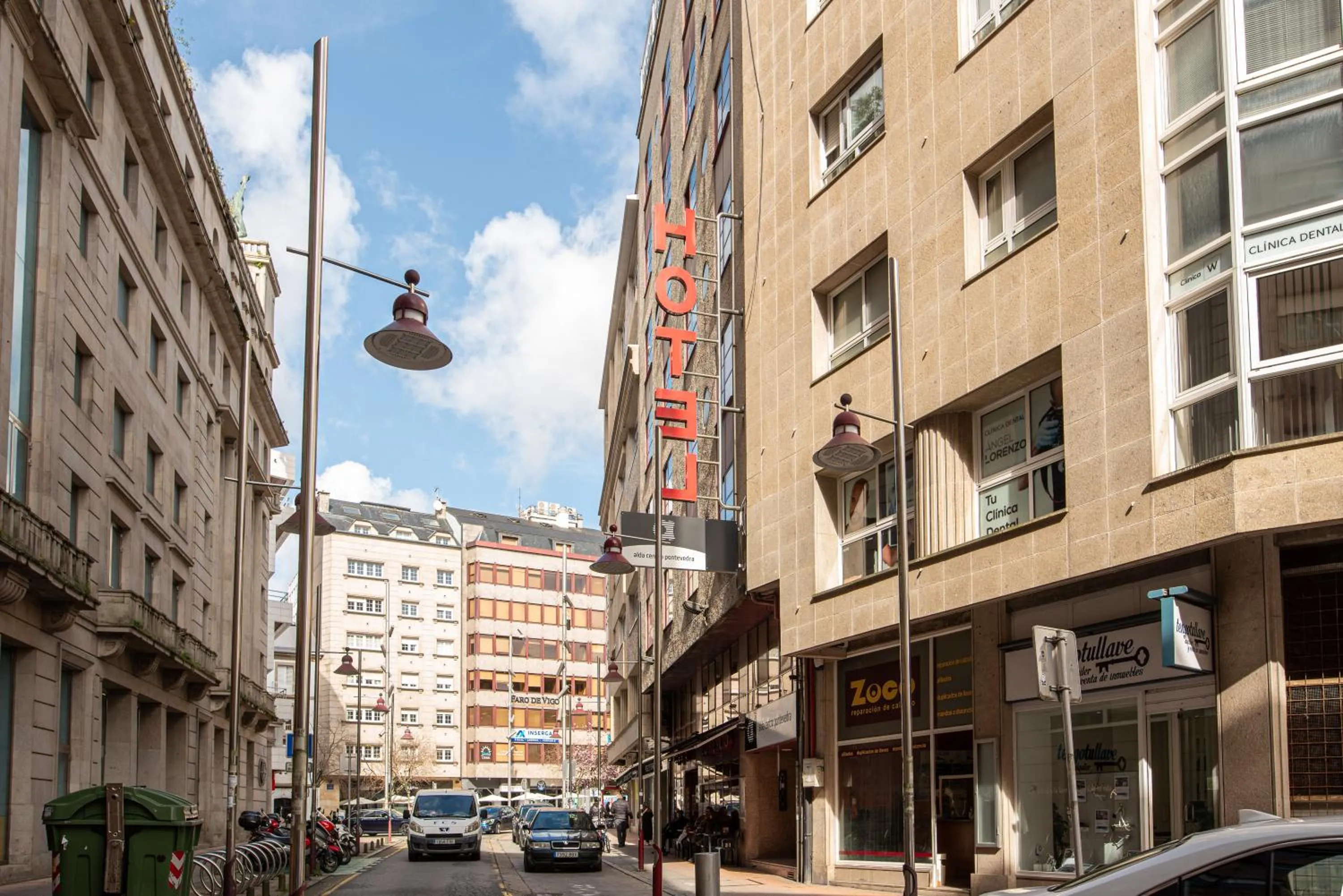 Facade/entrance in Hotel Alda Centro Pontevedra