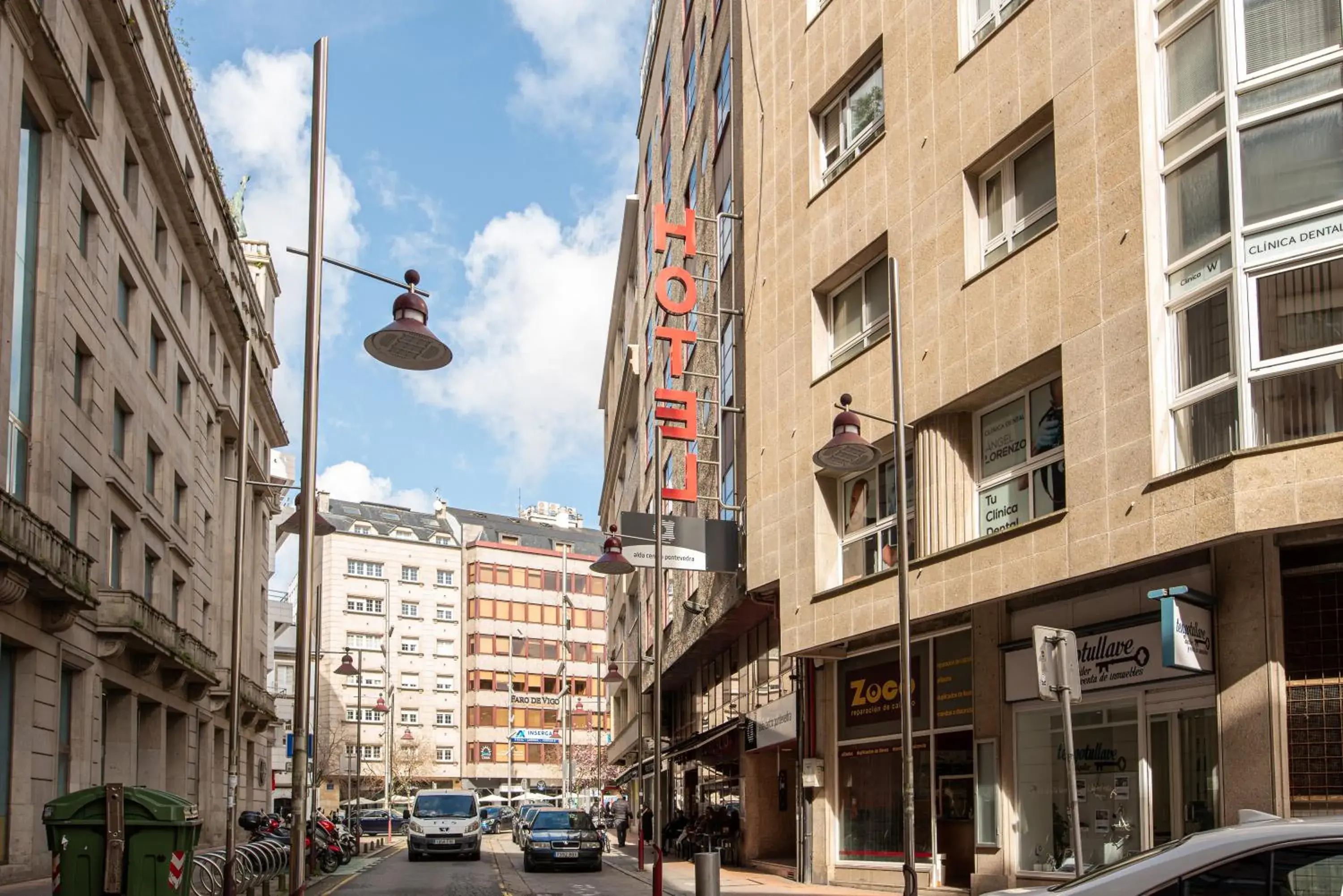 Facade/entrance in Hotel Alda Centro Pontevedra Facade/entrance in Hotel Alda Centro Pontevedra