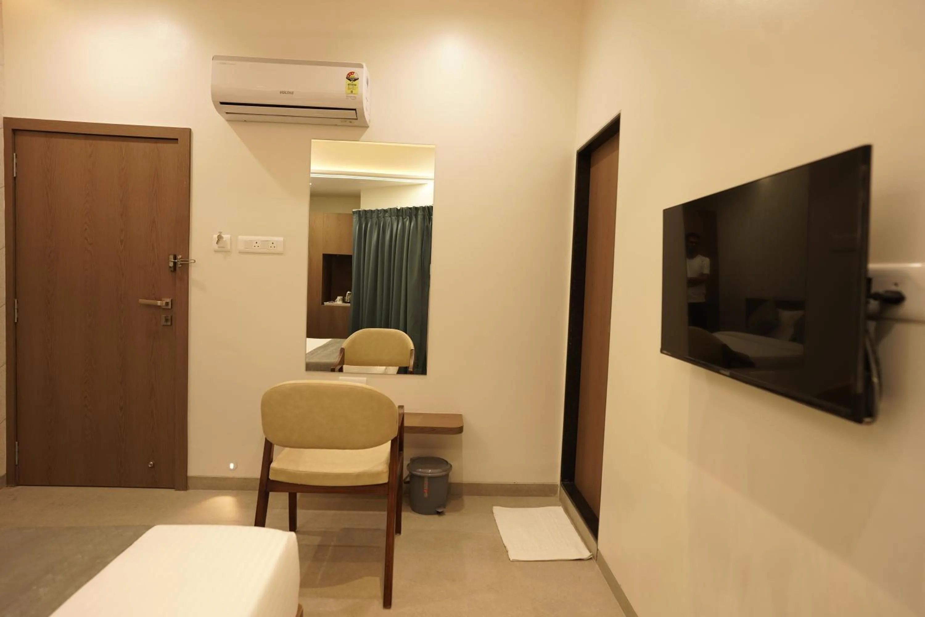 TV and multimedia in A Square Executive Hotel