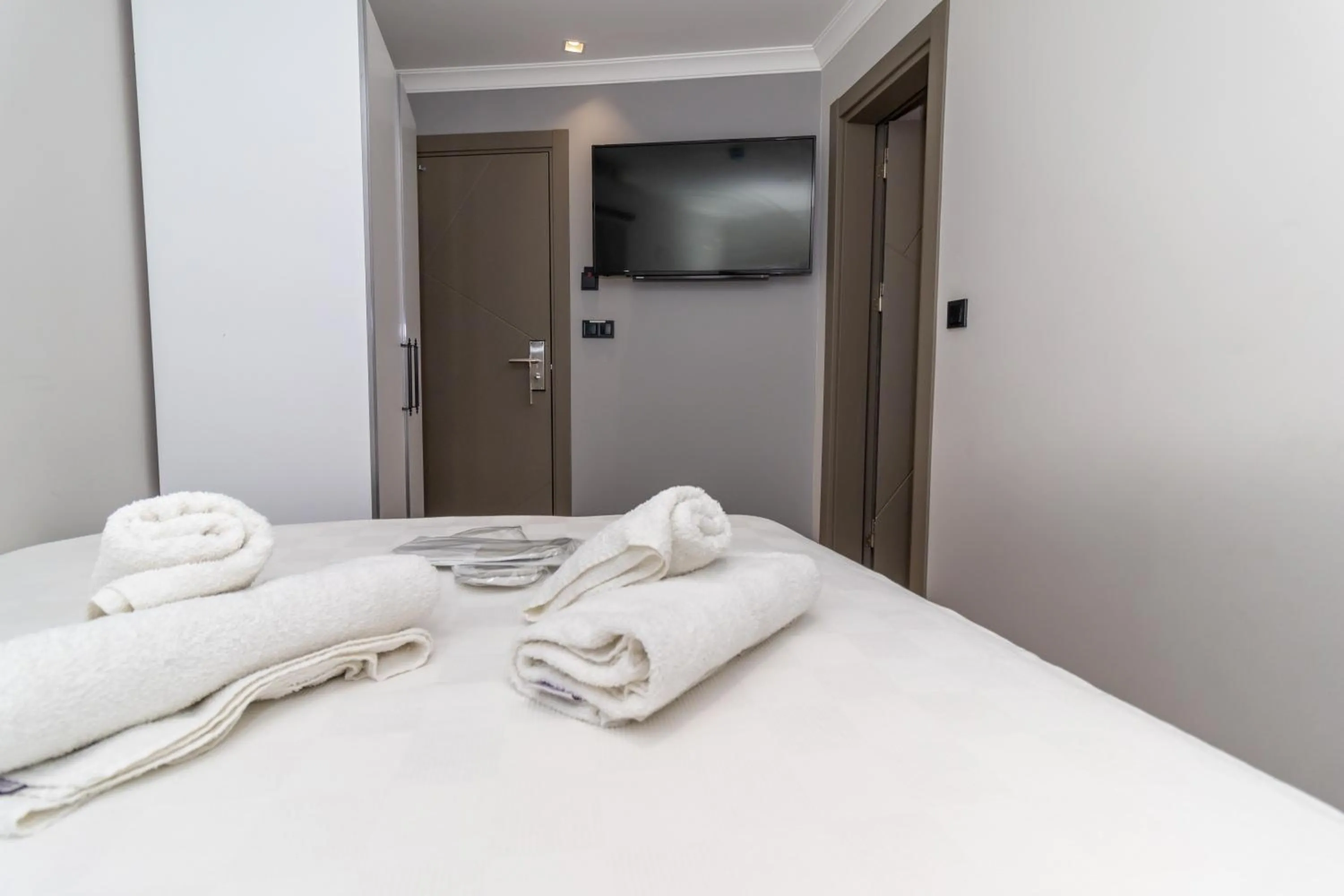 Bed in Wond House