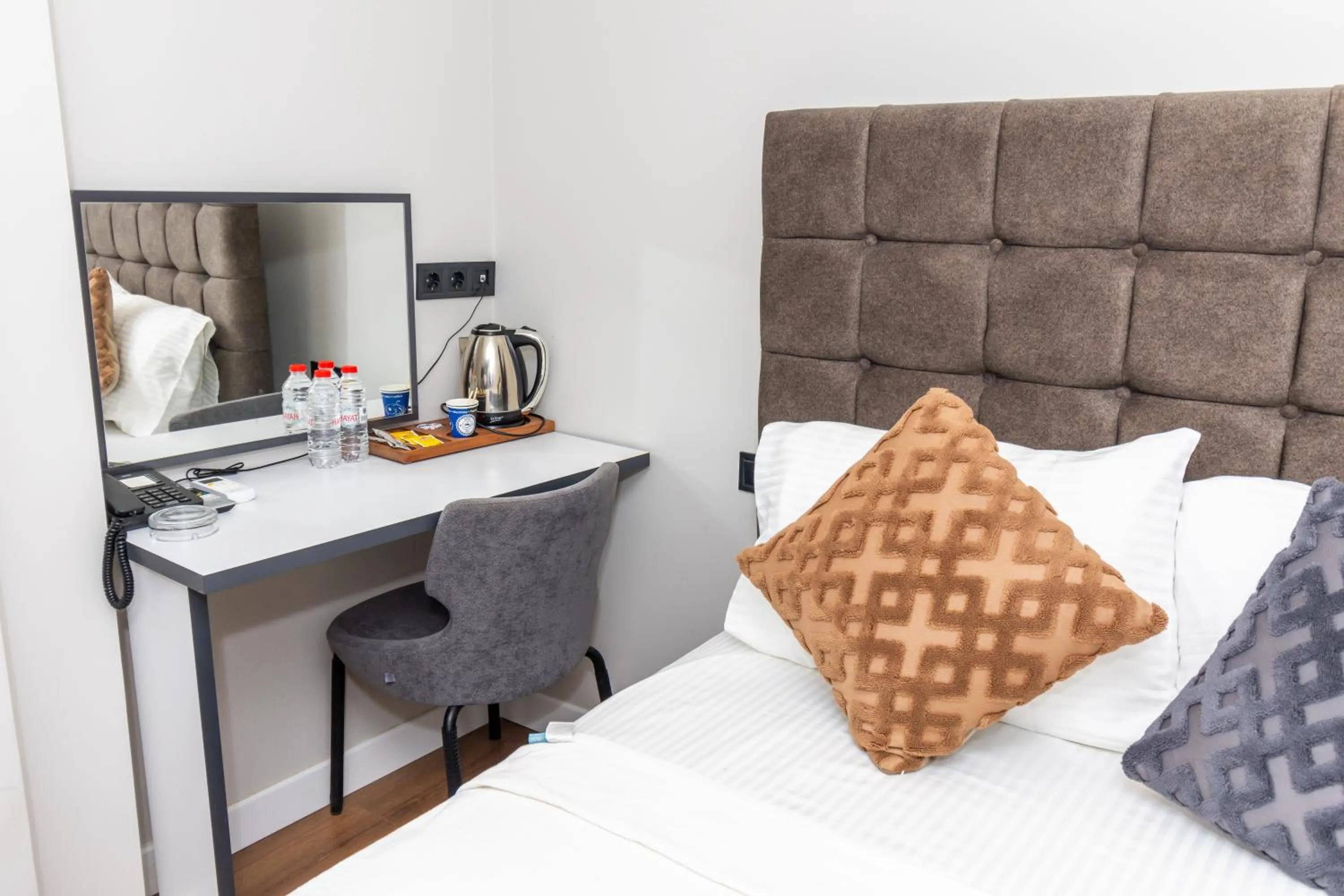 Bed in Wond House