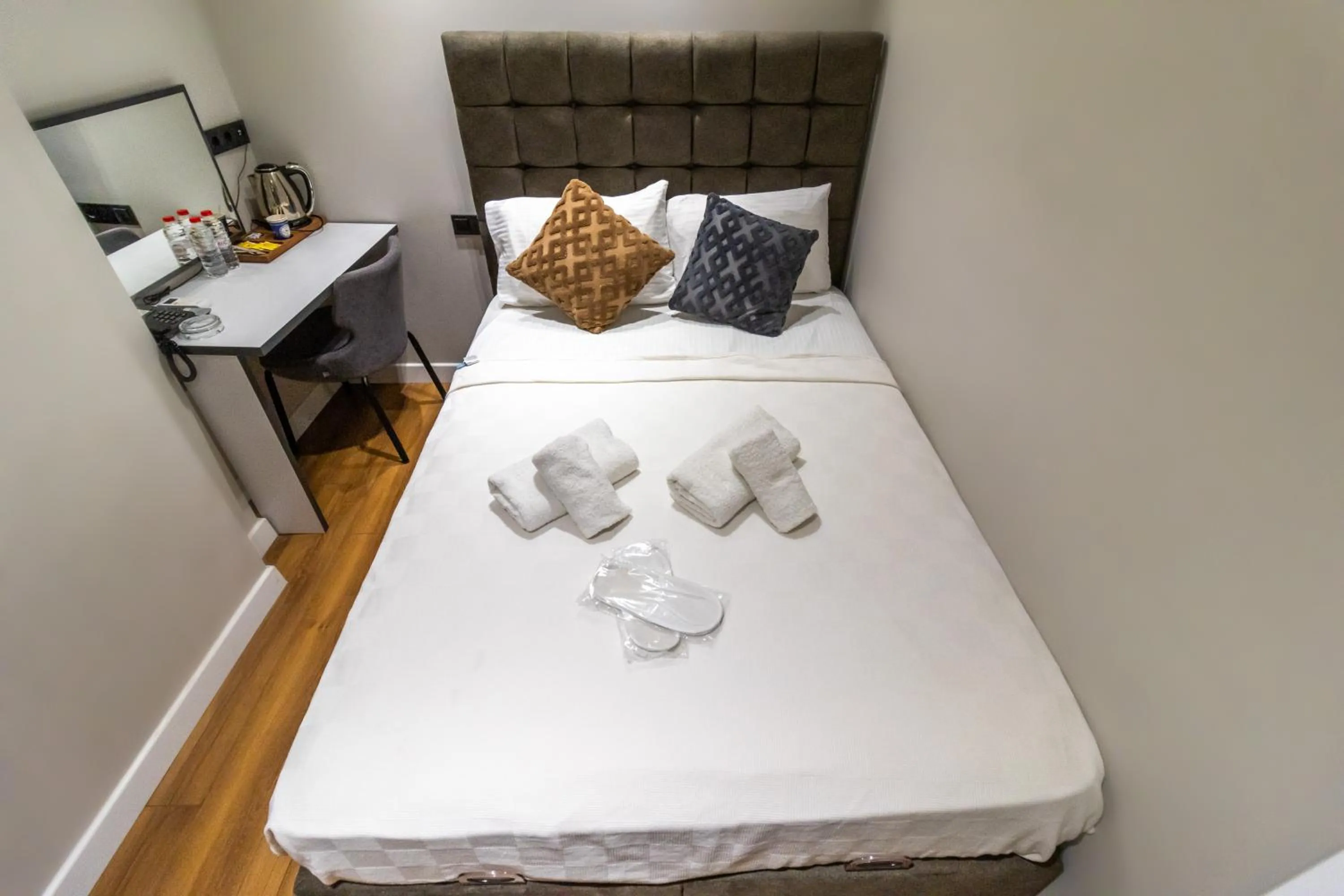 Bed in Wond House
