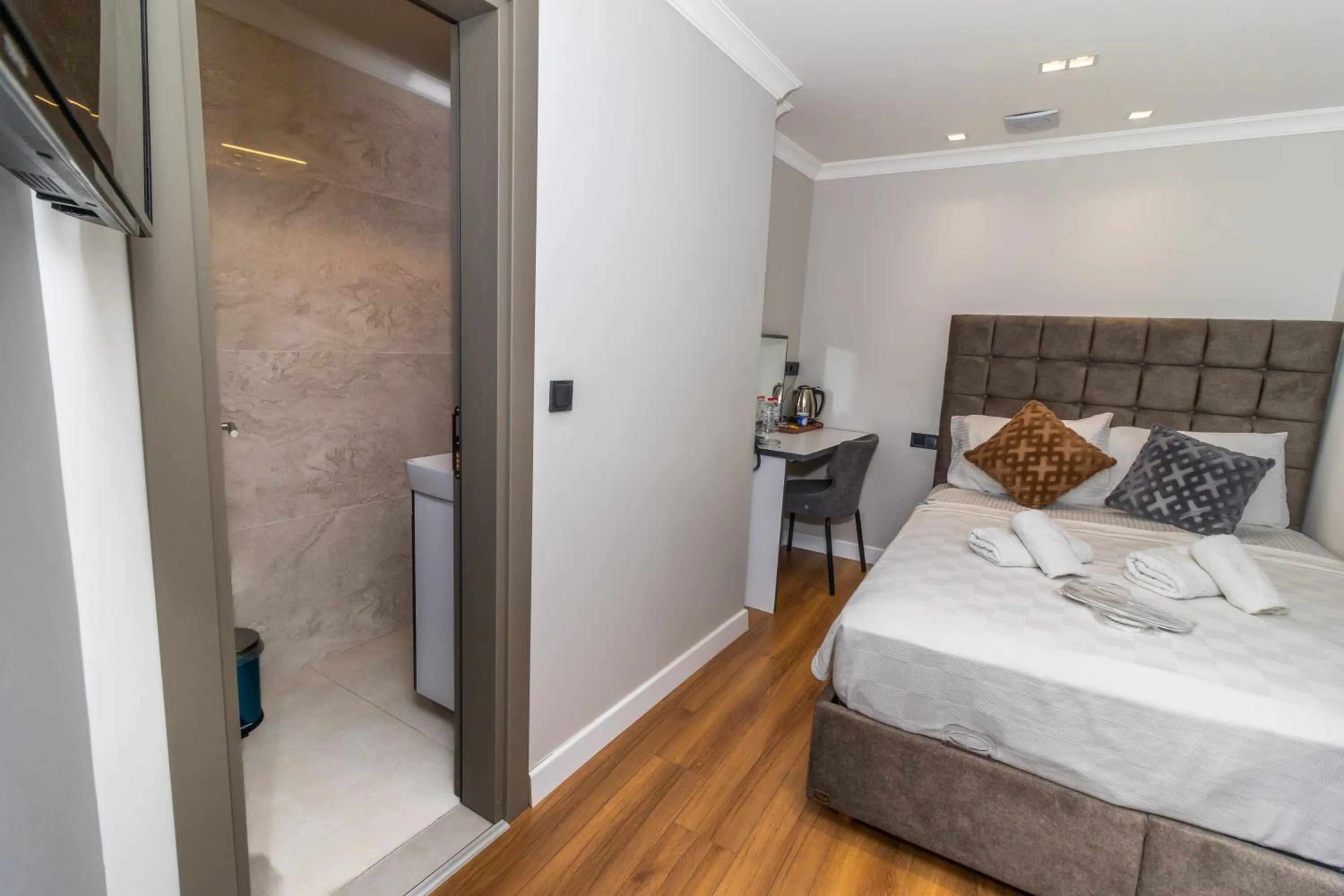 Bed in Wond House