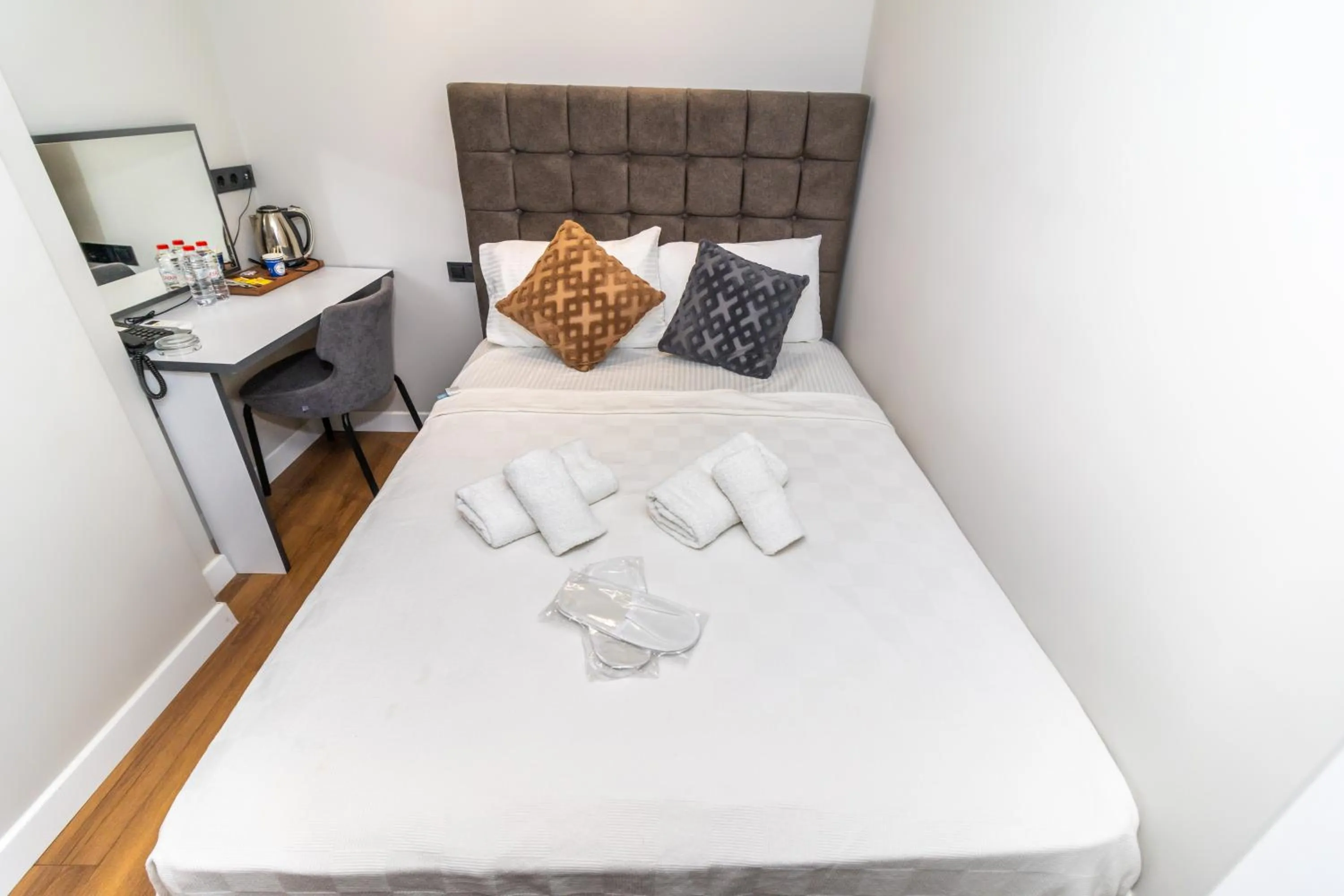Bed in Wond House