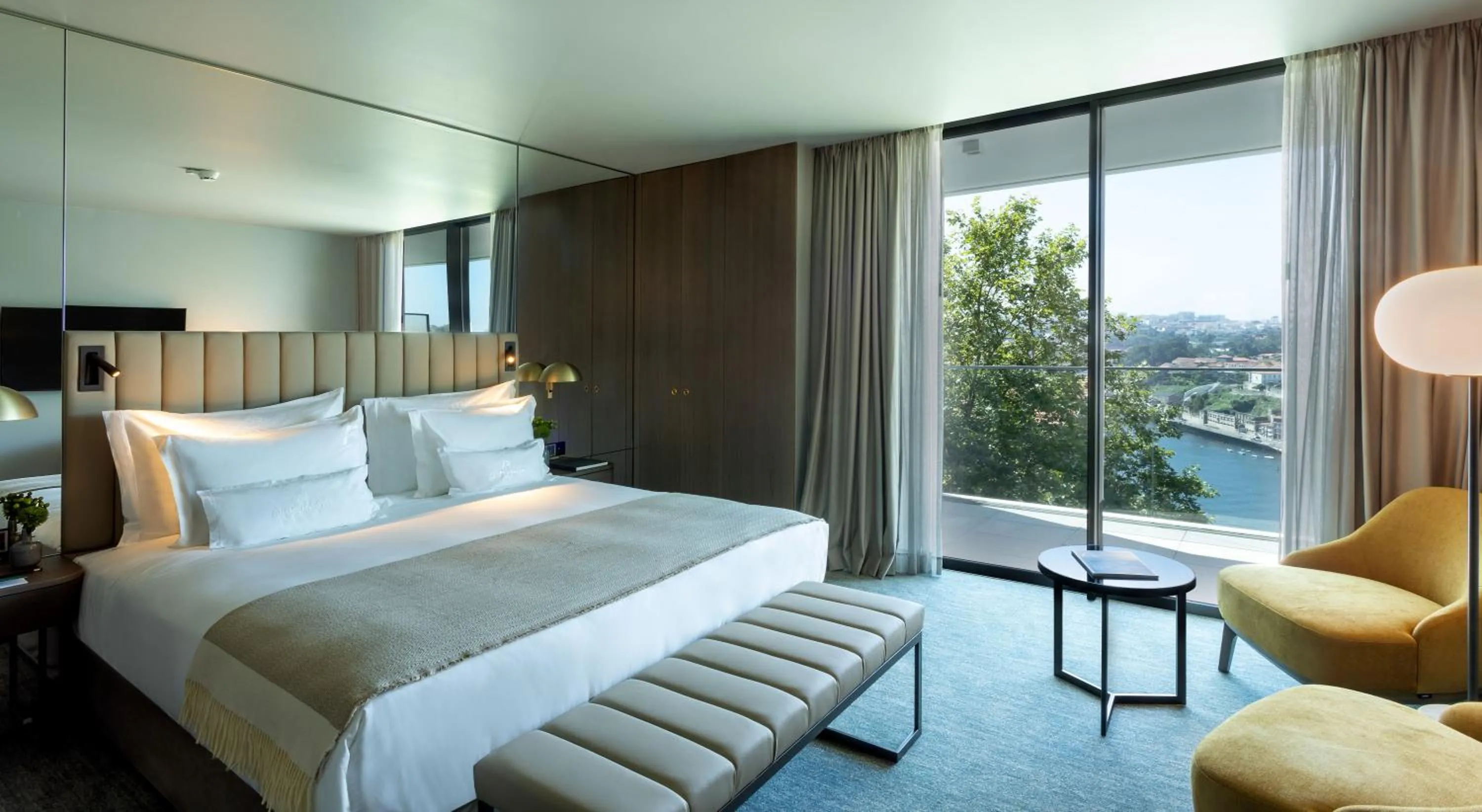 Bed in Altis Porto Hotel