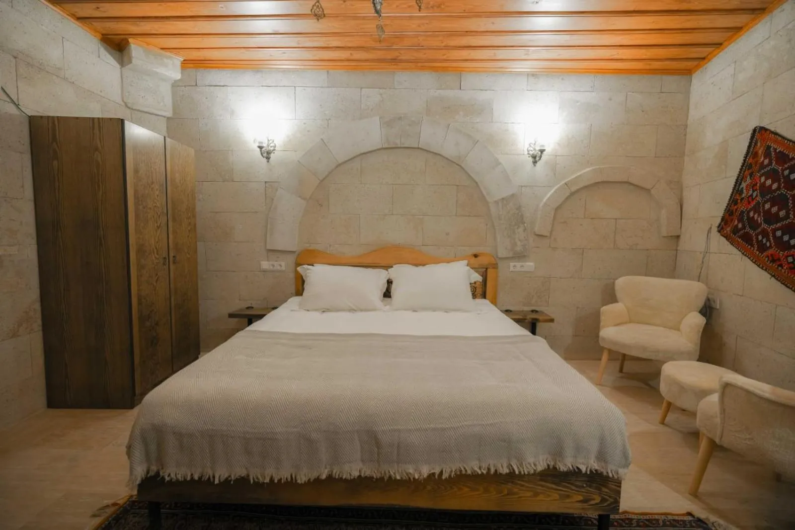 Asma Cave House