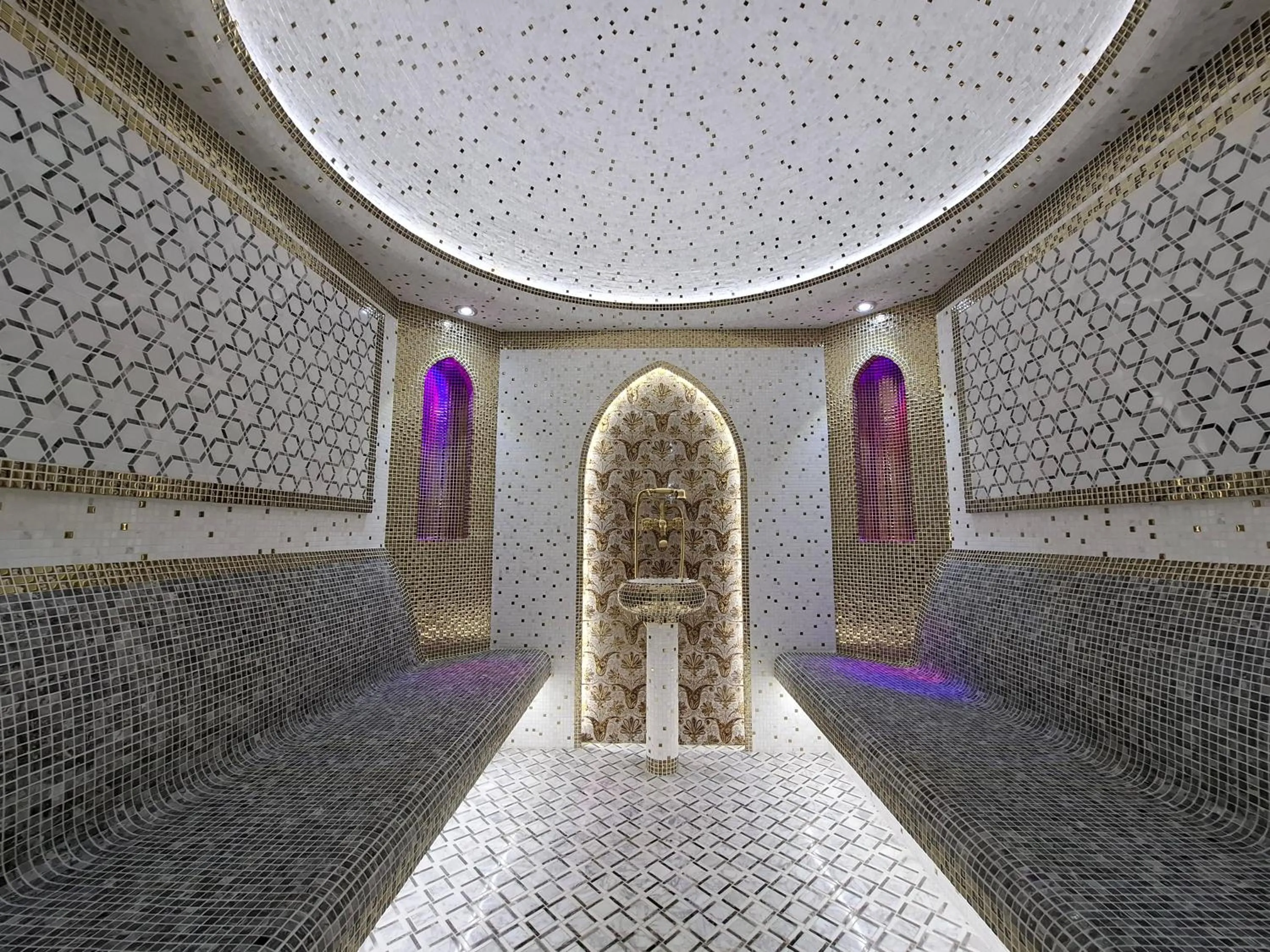 Sauna in My Status Hotel