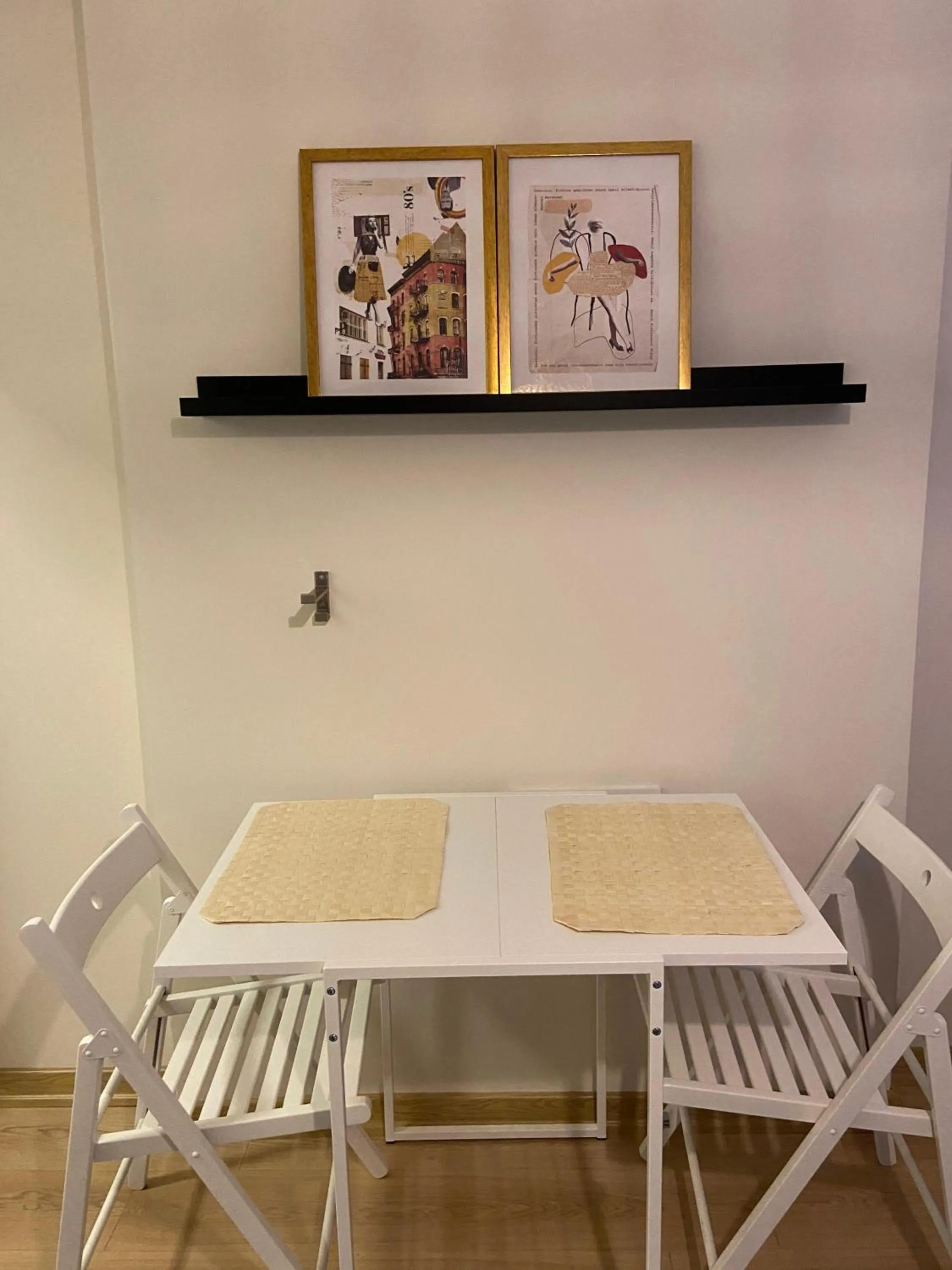 Seating area in Sapphire Suites Taksim