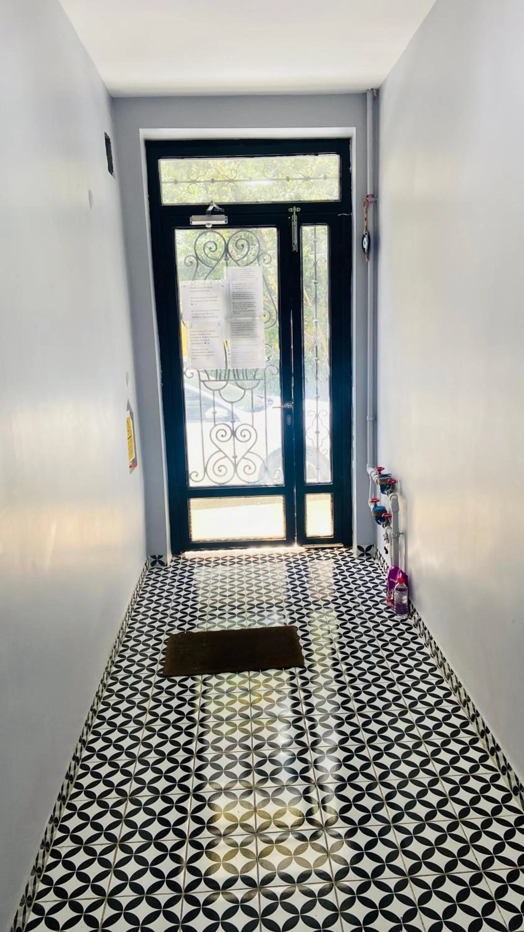 Facade/entrance in Sapphire Suites Taksim