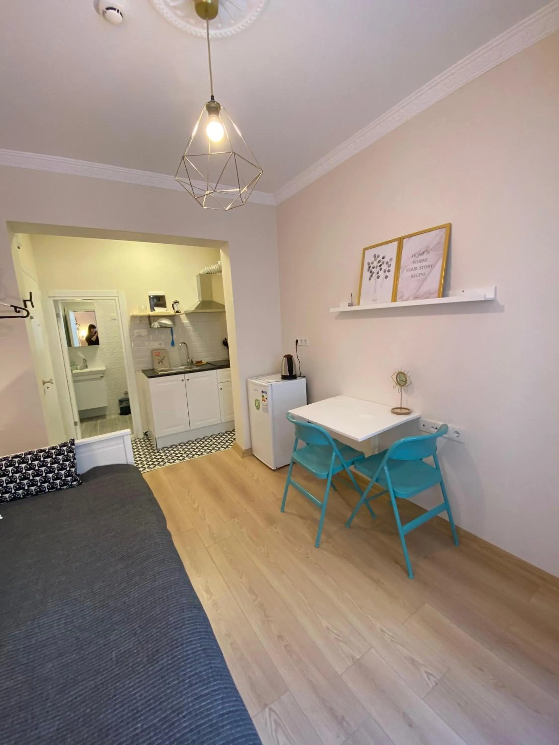 Seating area in Sapphire Suites Taksim