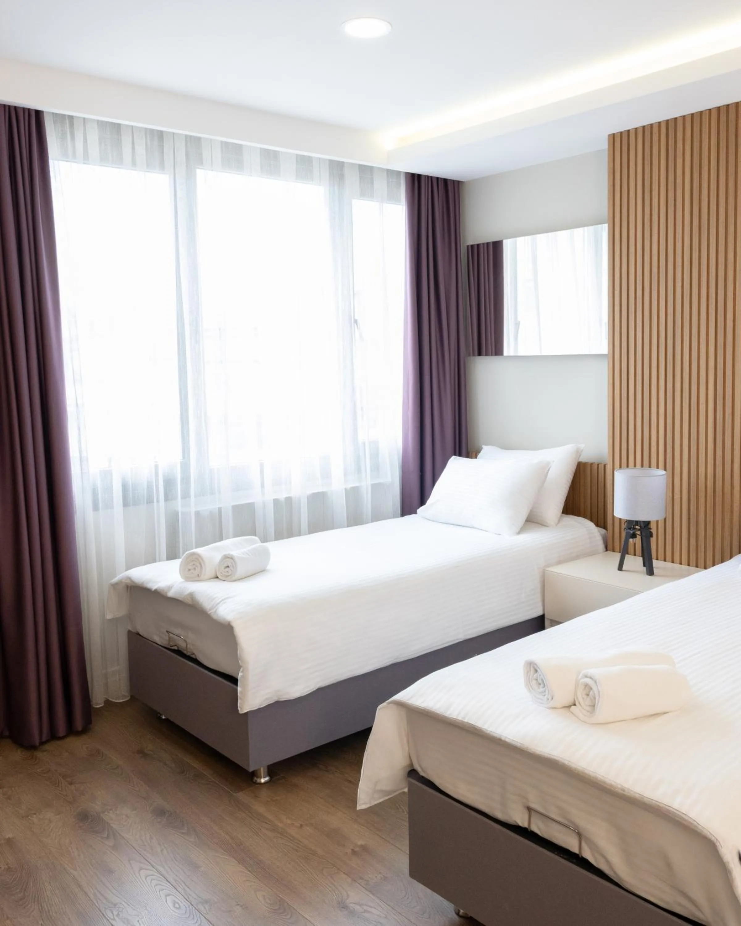 Bed in Frezya - Exclusively Woman