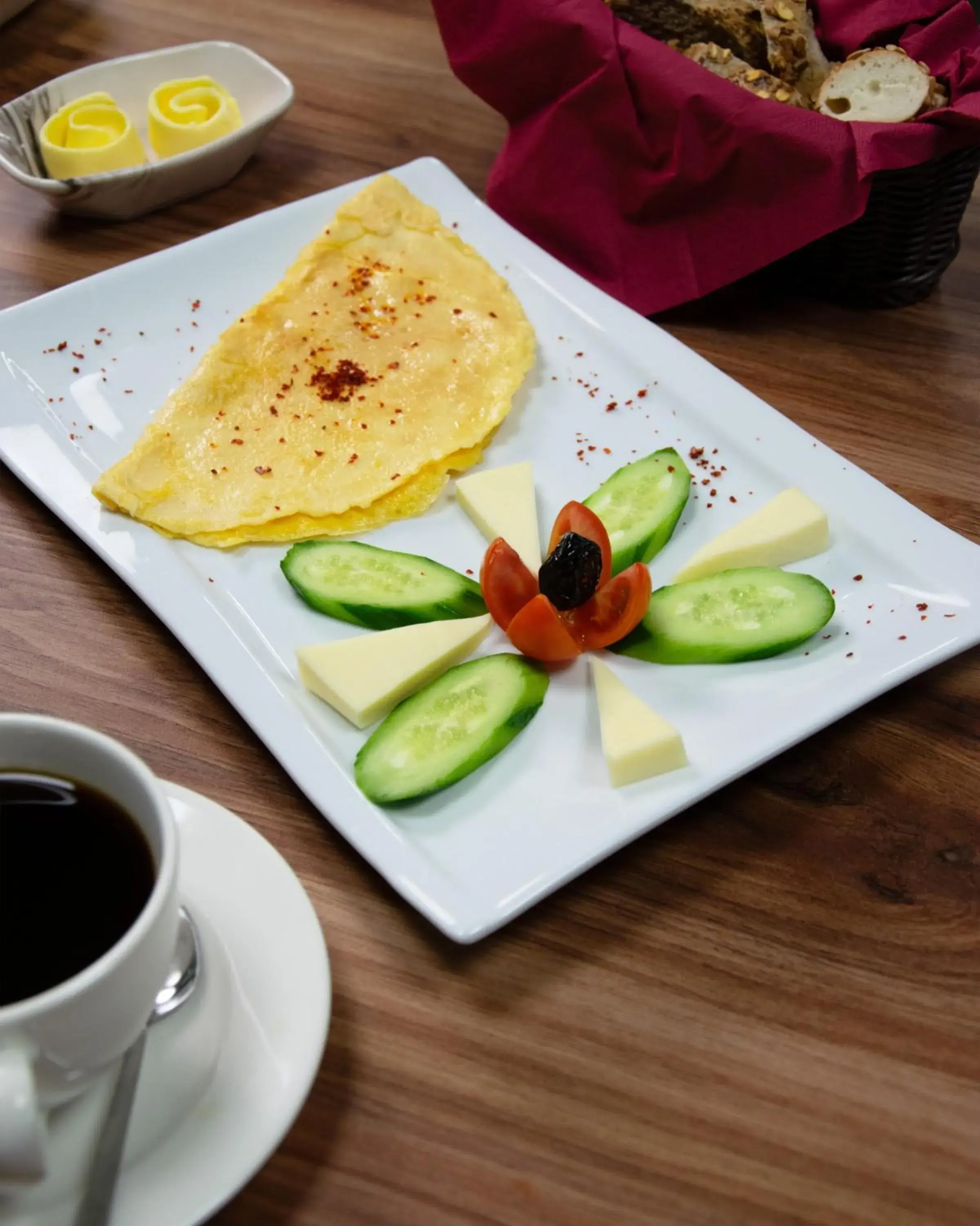 Breakfast in Frezya - Exclusively Woman Breakfast in Frezya - Exclusively Woman