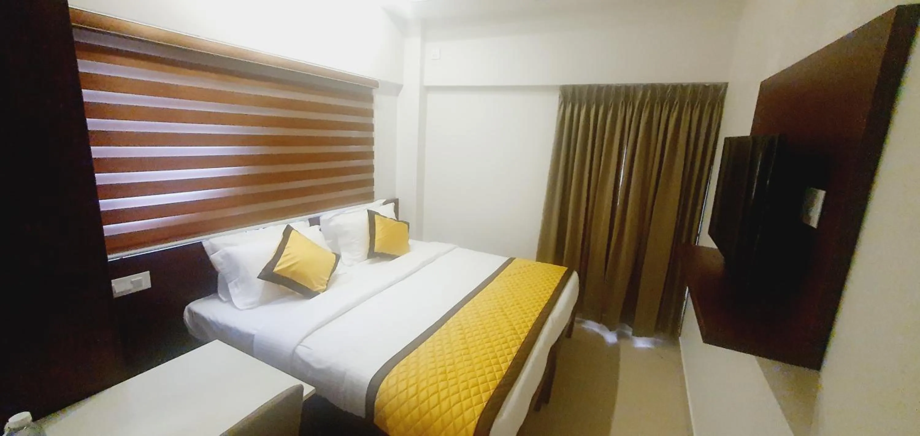 Bedroom, Bed in K Grandeur Hotels