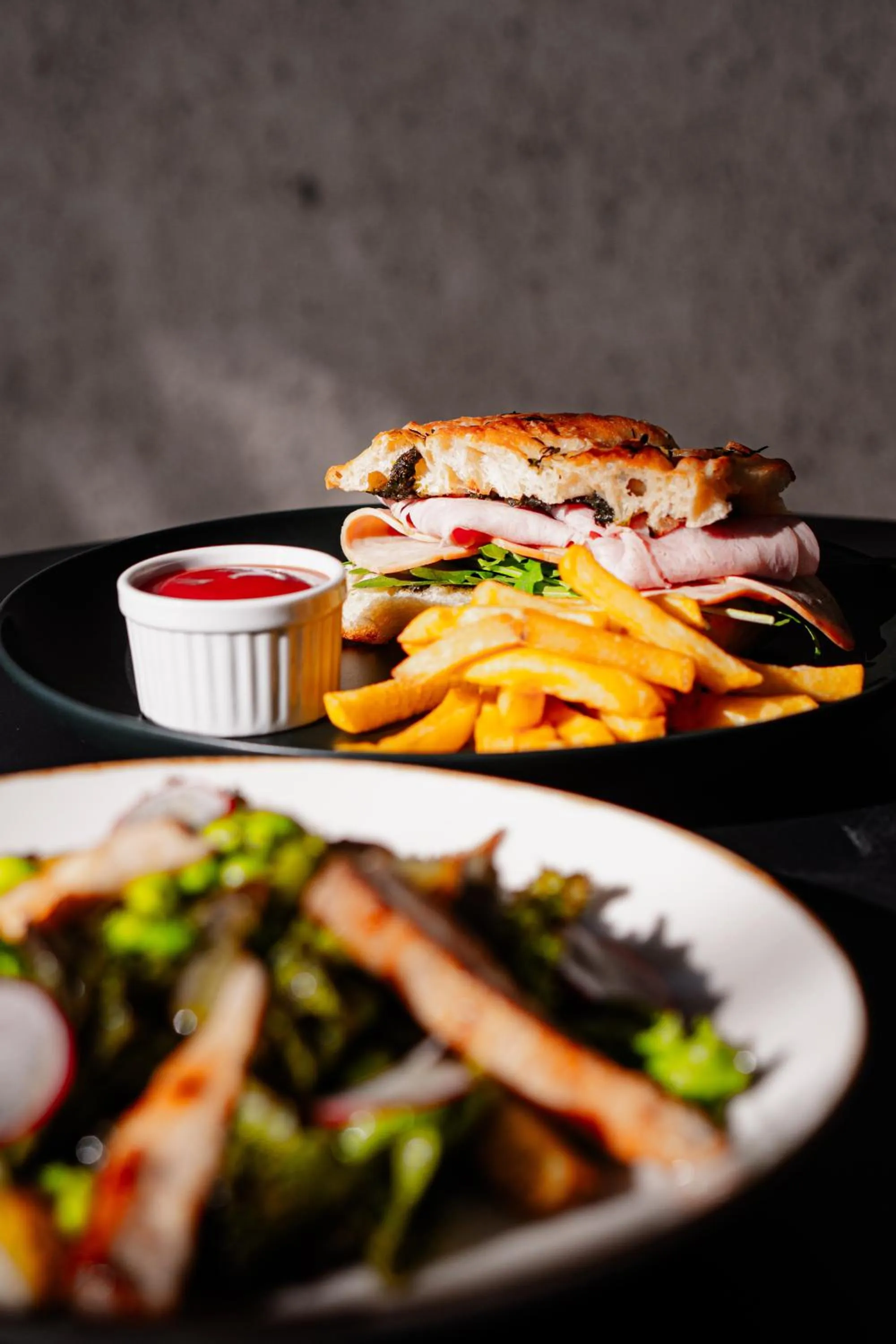 Restaurant/places to eat in Tut Winten a Tranquil Living Villa Ubud