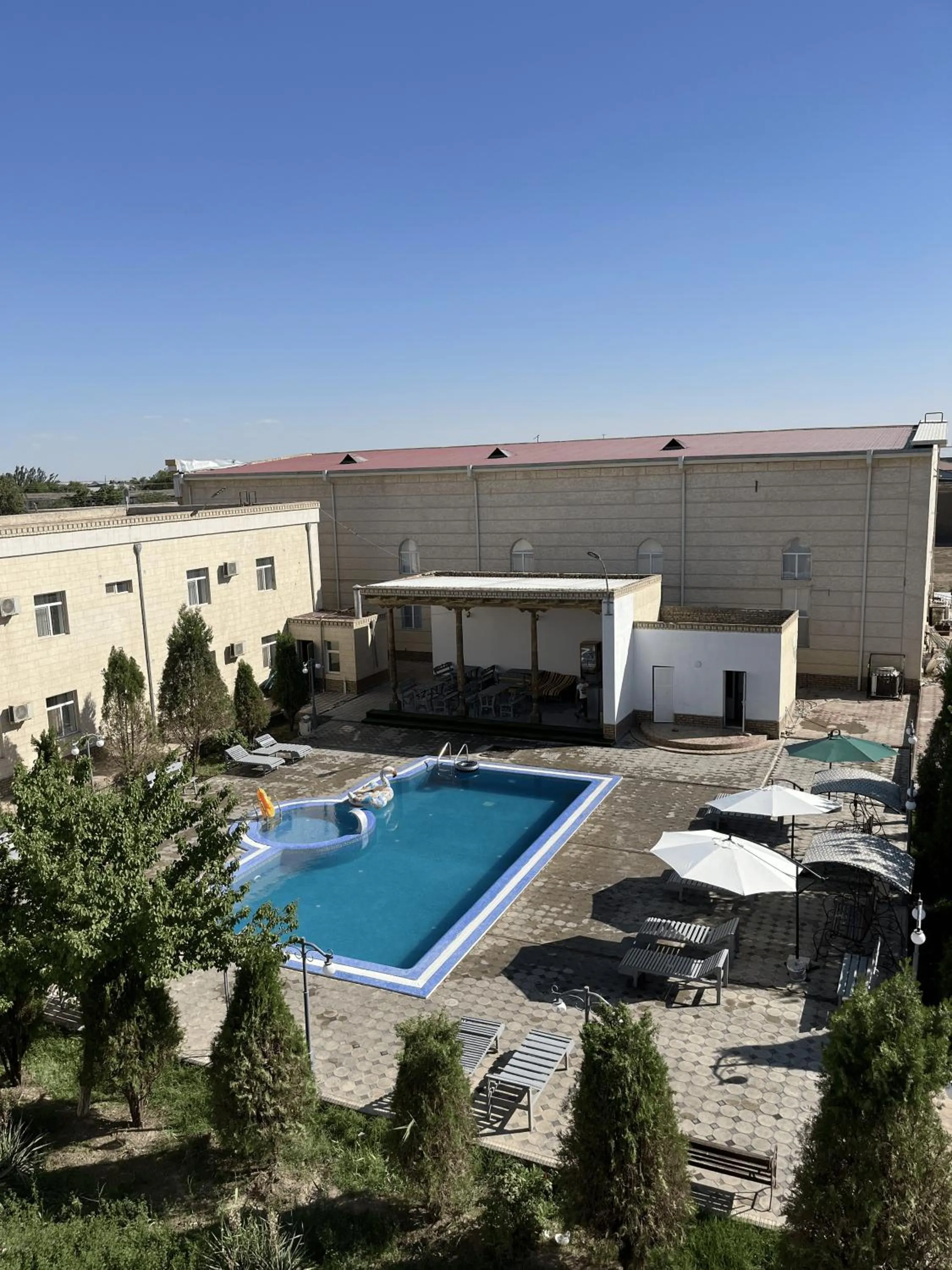 Swimming pool in Qibla Tozabog