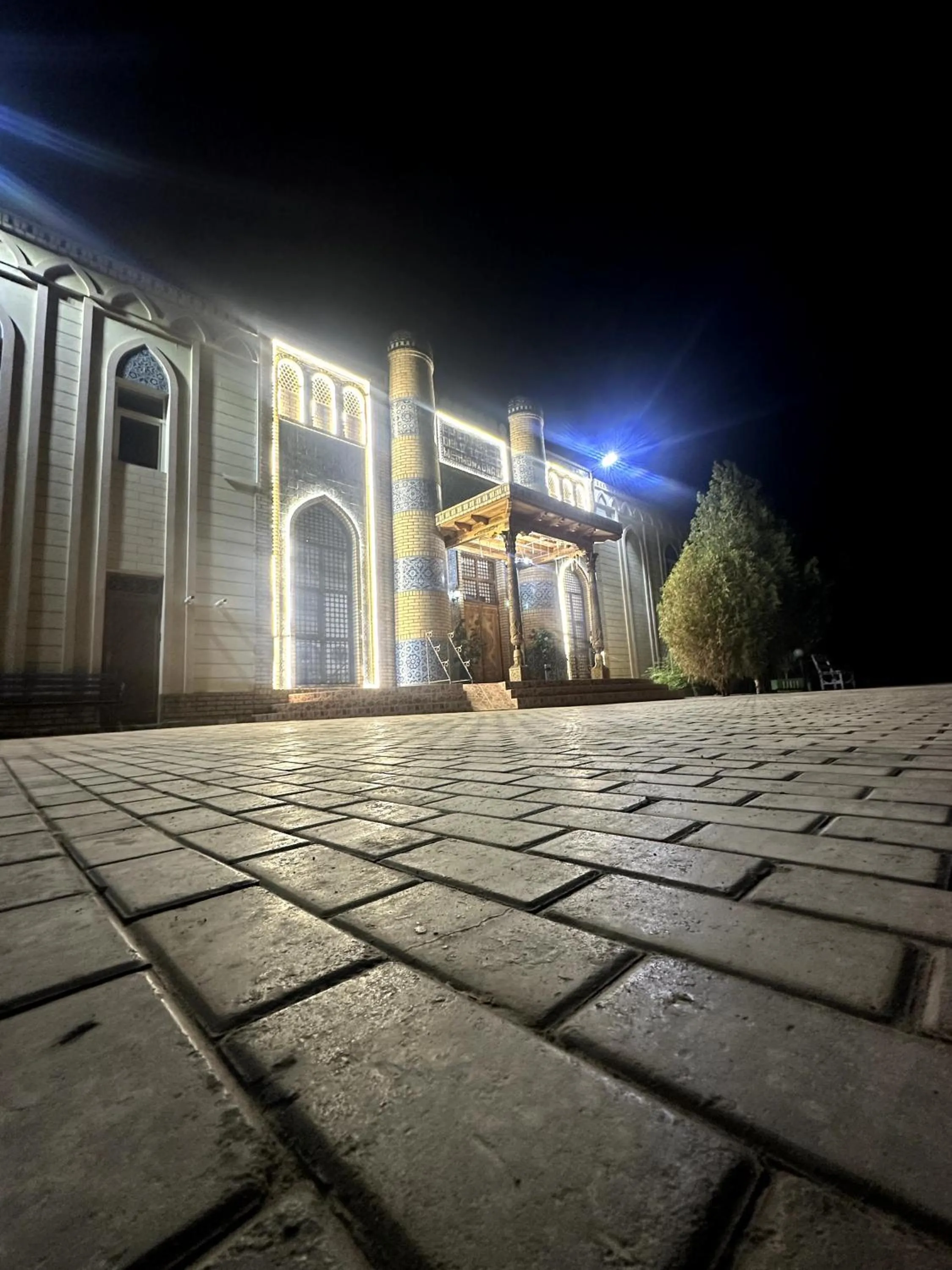 Property building in Qibla Tozabog