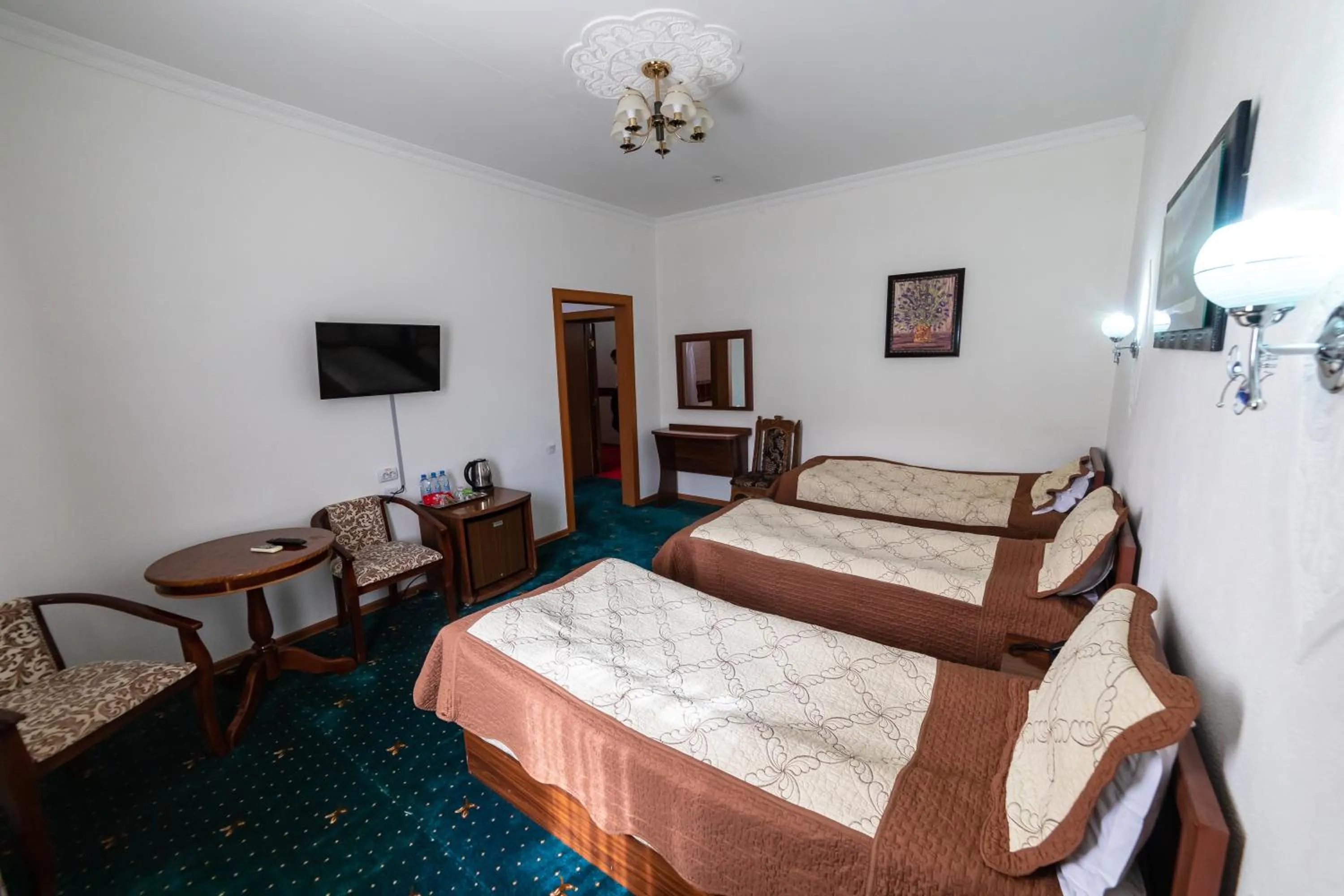 Bed in Qibla Tozabog