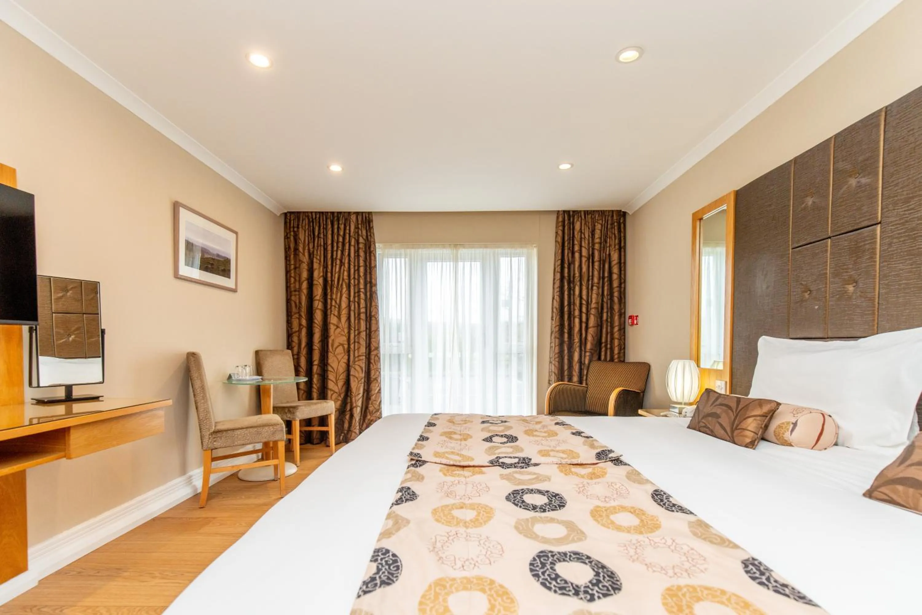 pet friendly, Bed in The Plough Inn