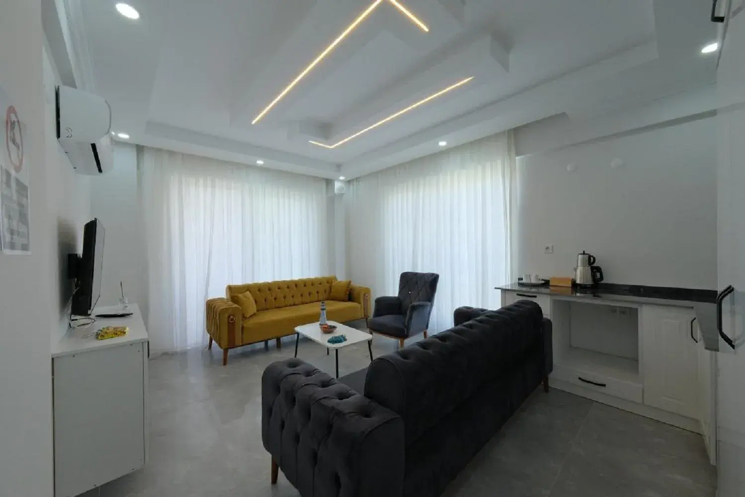 The Dalaman Suites & Pansiyon Dalaman Airport 10 km The Dalaman Suites & Pansiyon Dalaman Airport 10 km