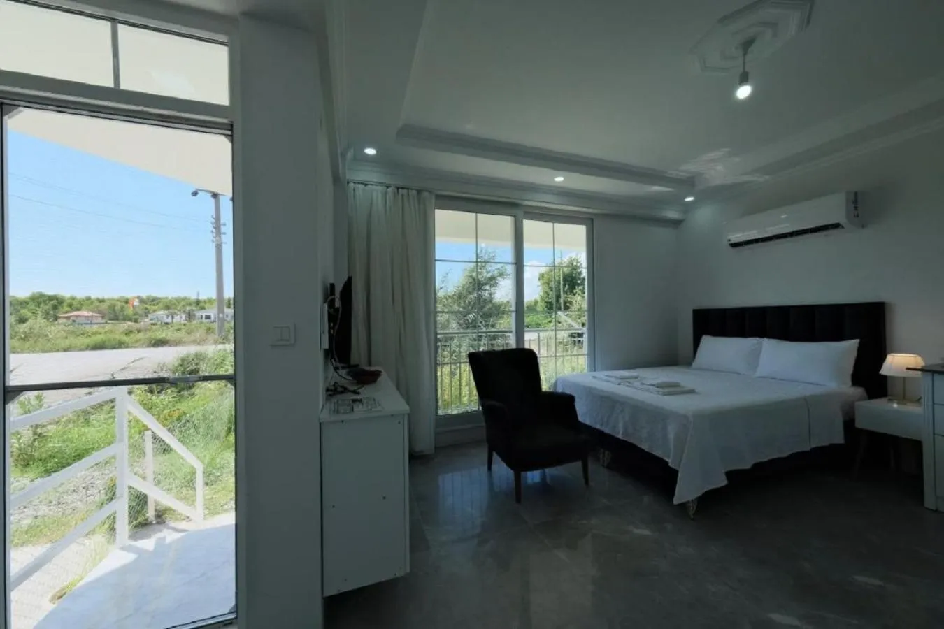 Bed in The Dalaman Suites & Pansiyon Dalaman Airport 10 km