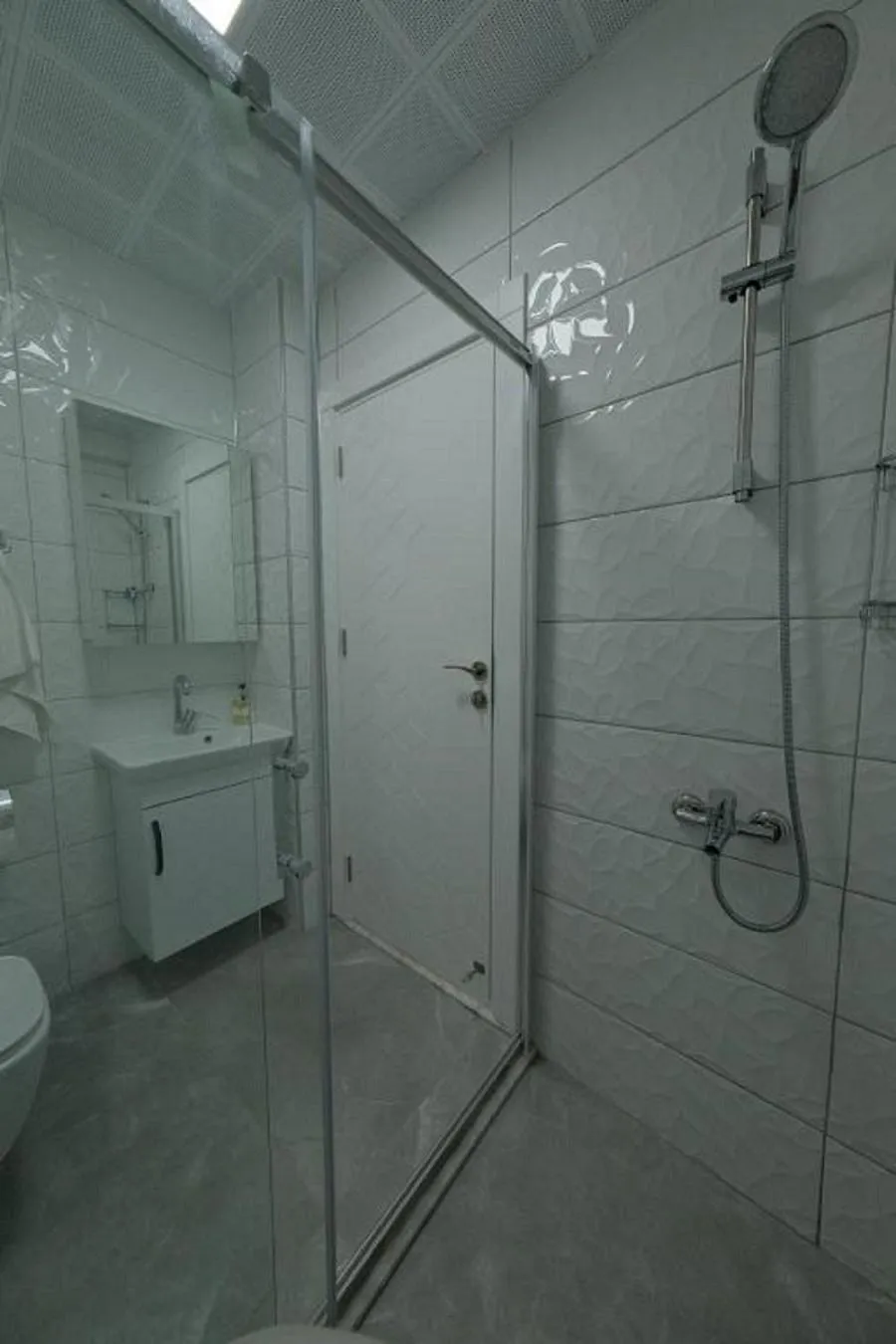 Shower in The Dalaman Suites & Pansiyon Dalaman Airport 10 km
