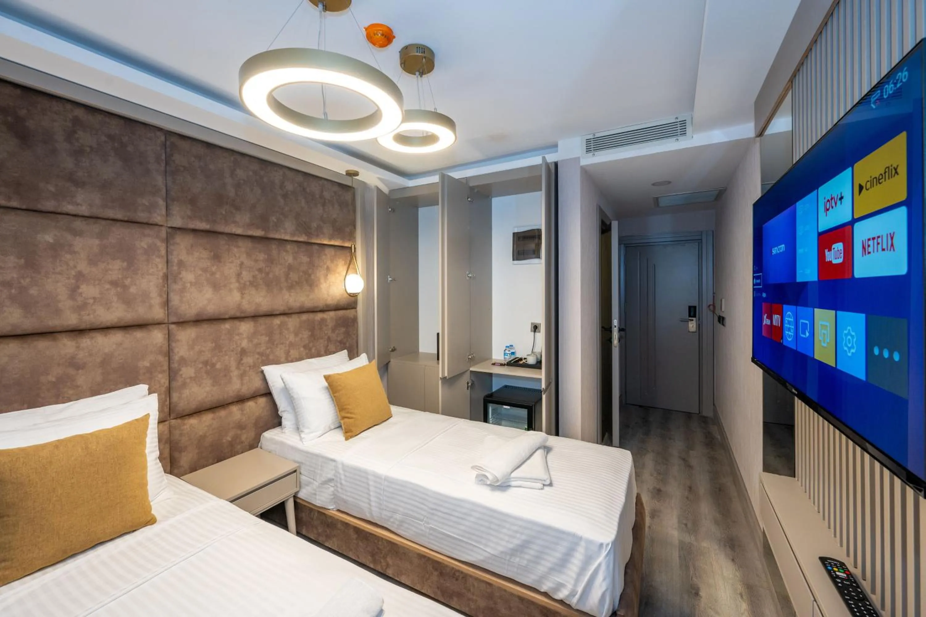 Bed in Massimo Hotel