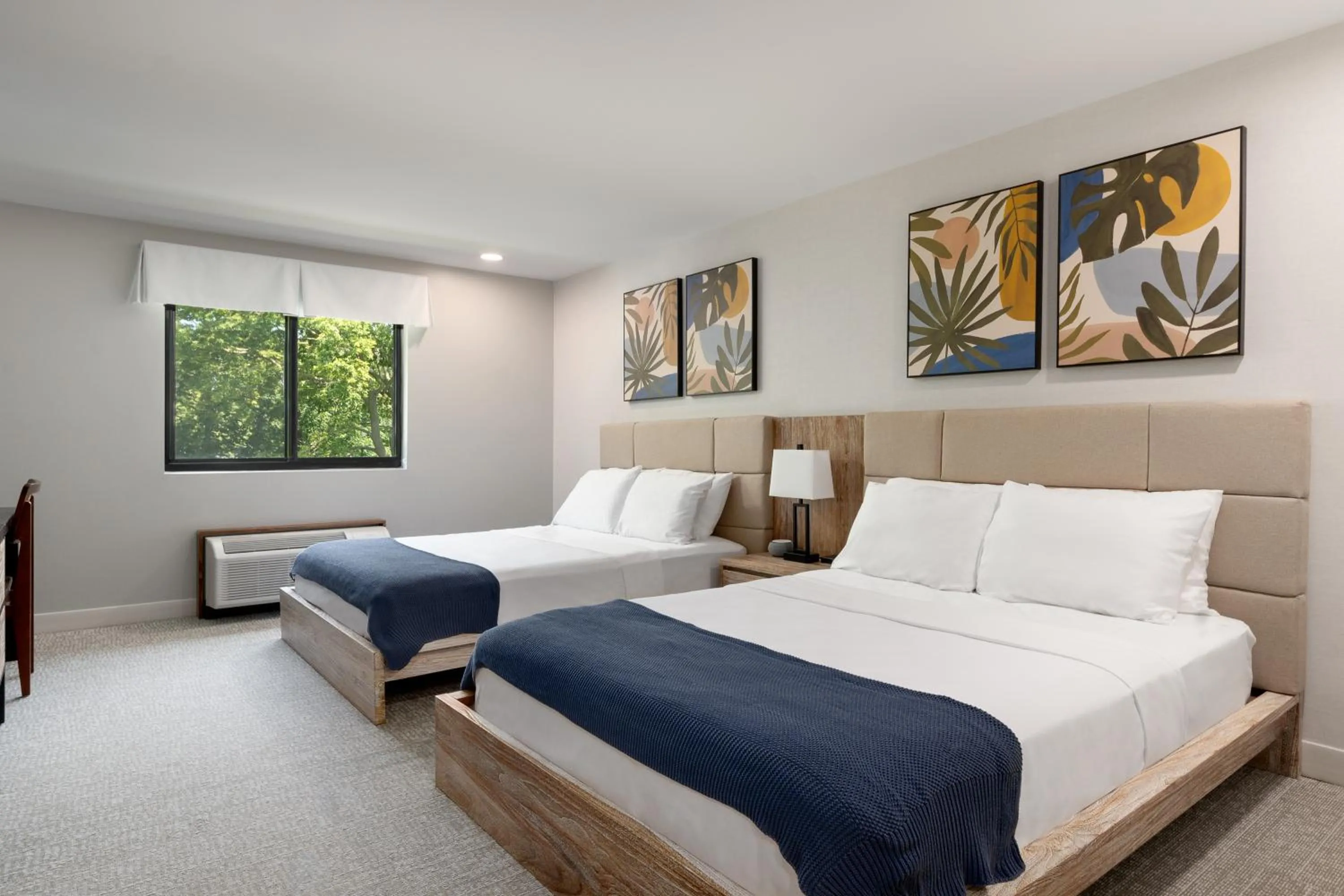 Double Room in The Wave at Marblehead