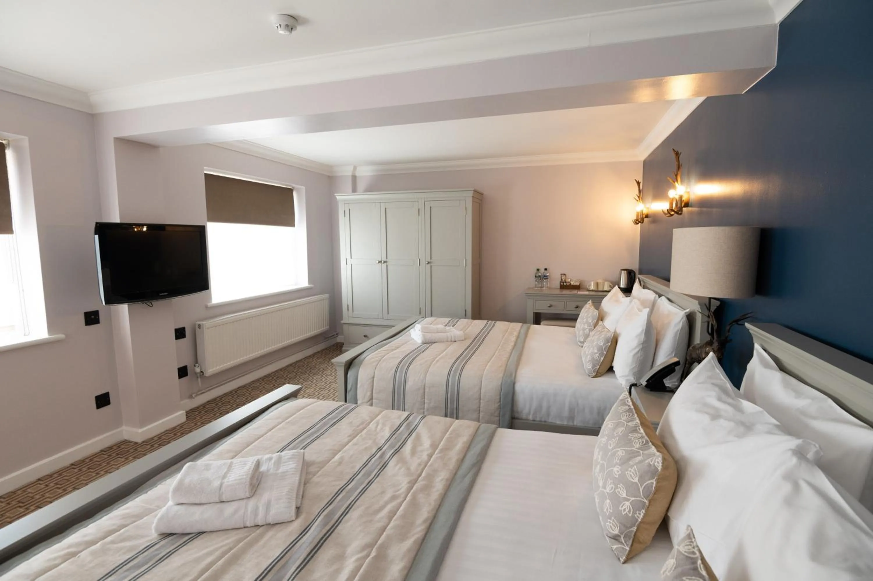 Bed in The Olde Bell, BW Signature Collection