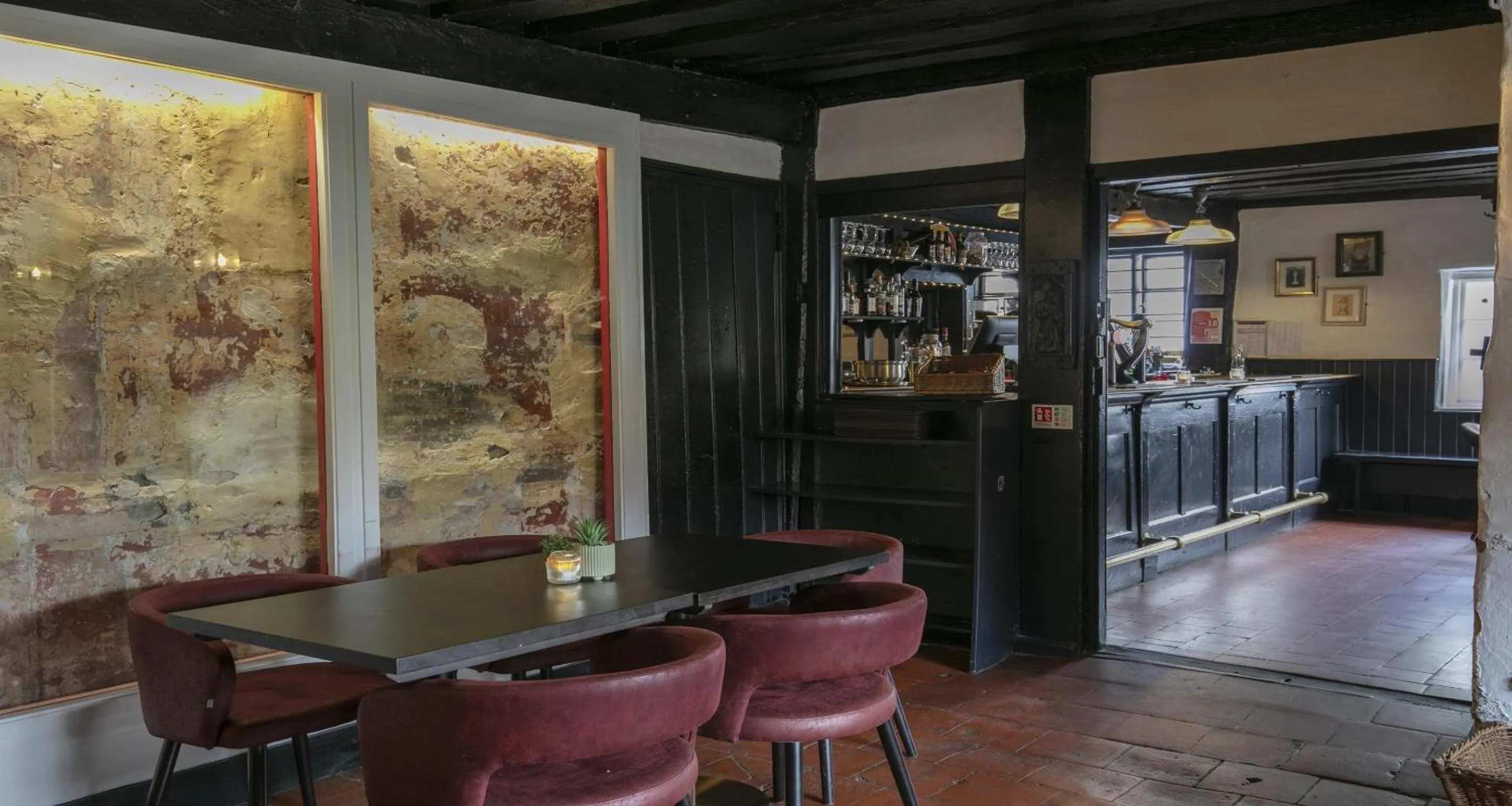 Restaurant/places to eat in The Olde Bell, BW Signature Collection