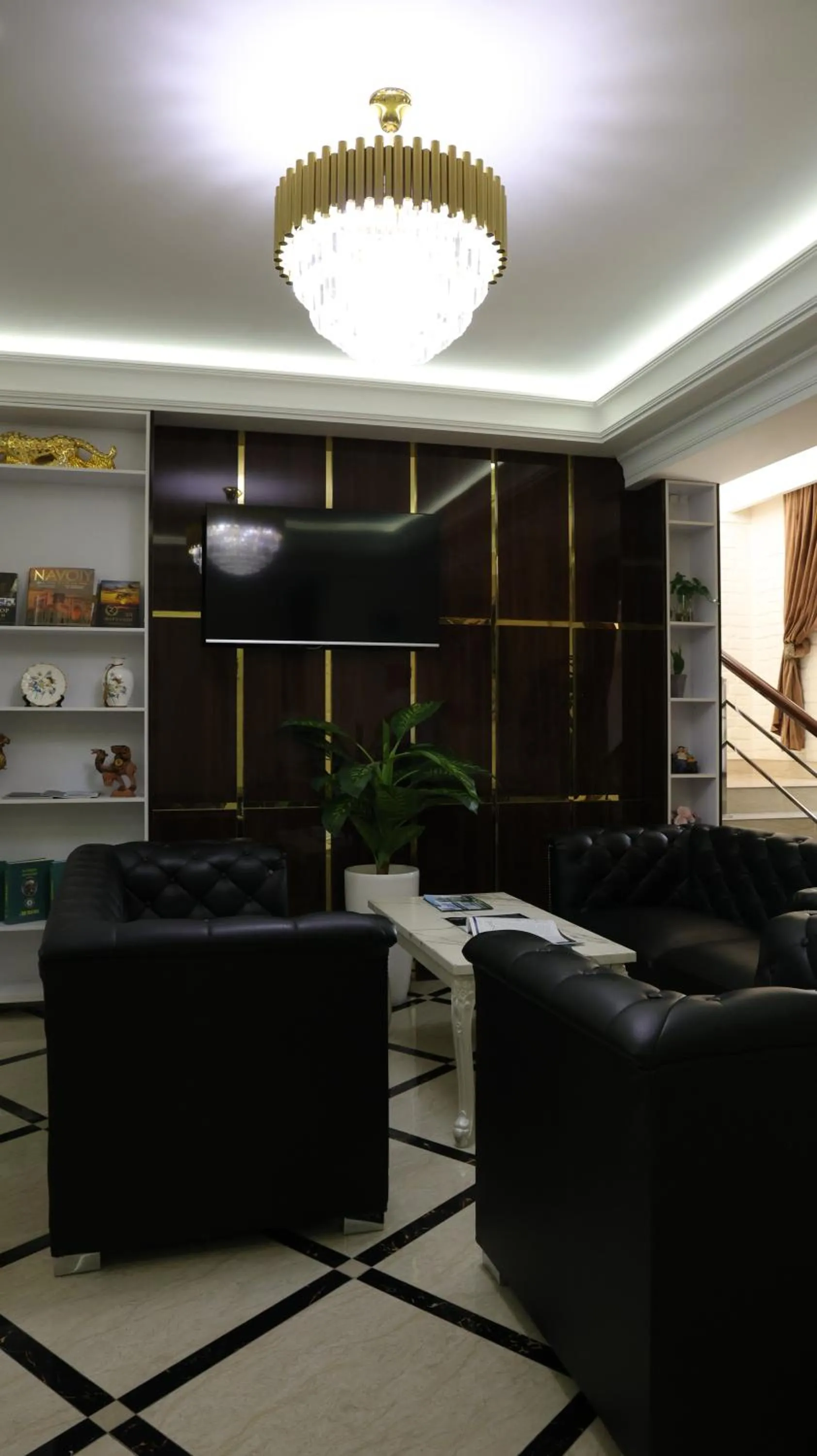 Zarafshan Grand Hotel city