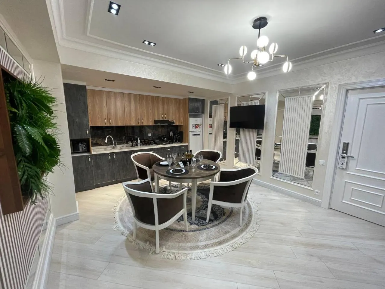 kitchen in Zarafshan Grand Hotel city