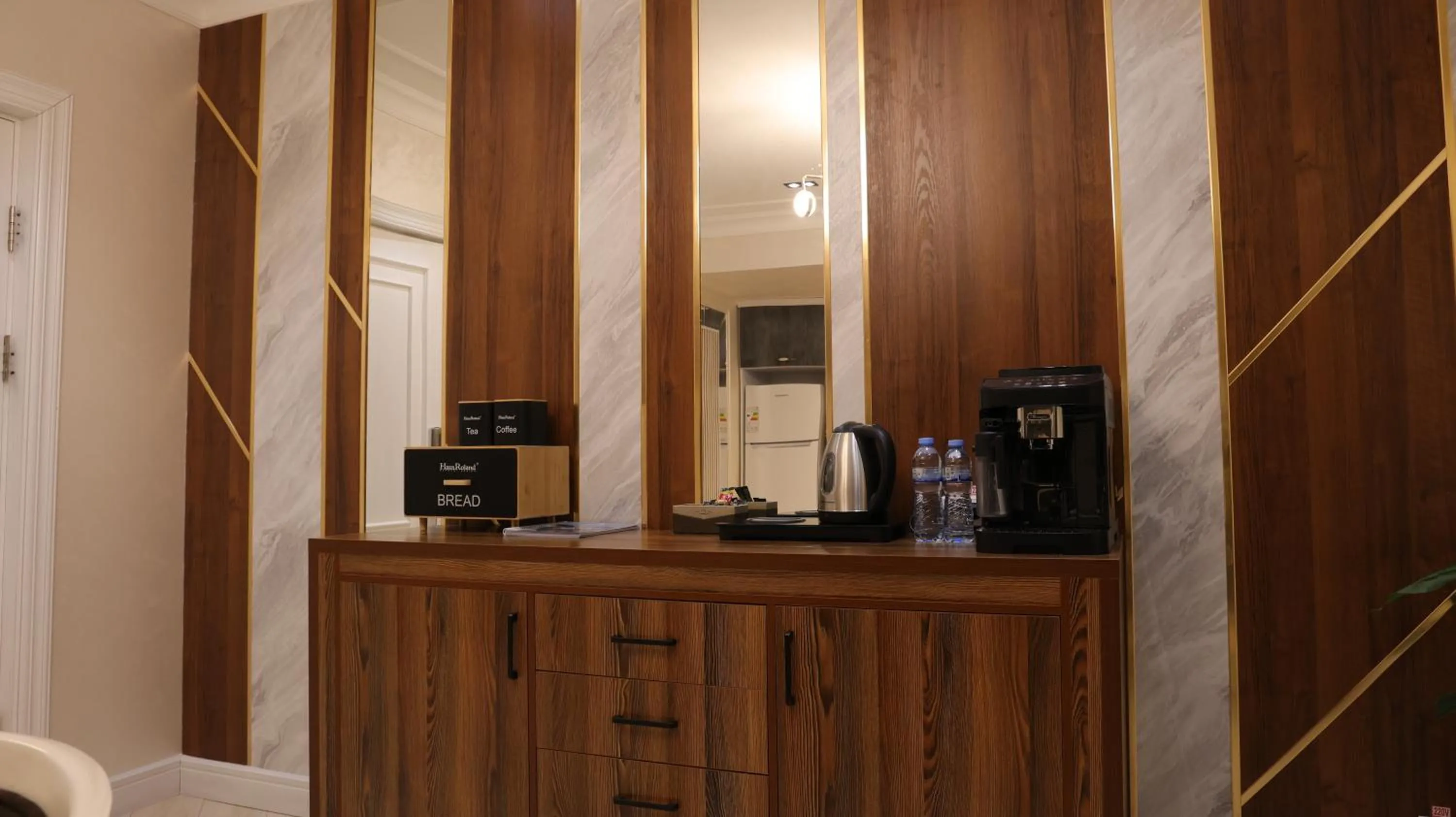 Zarafshan Grand Hotel city