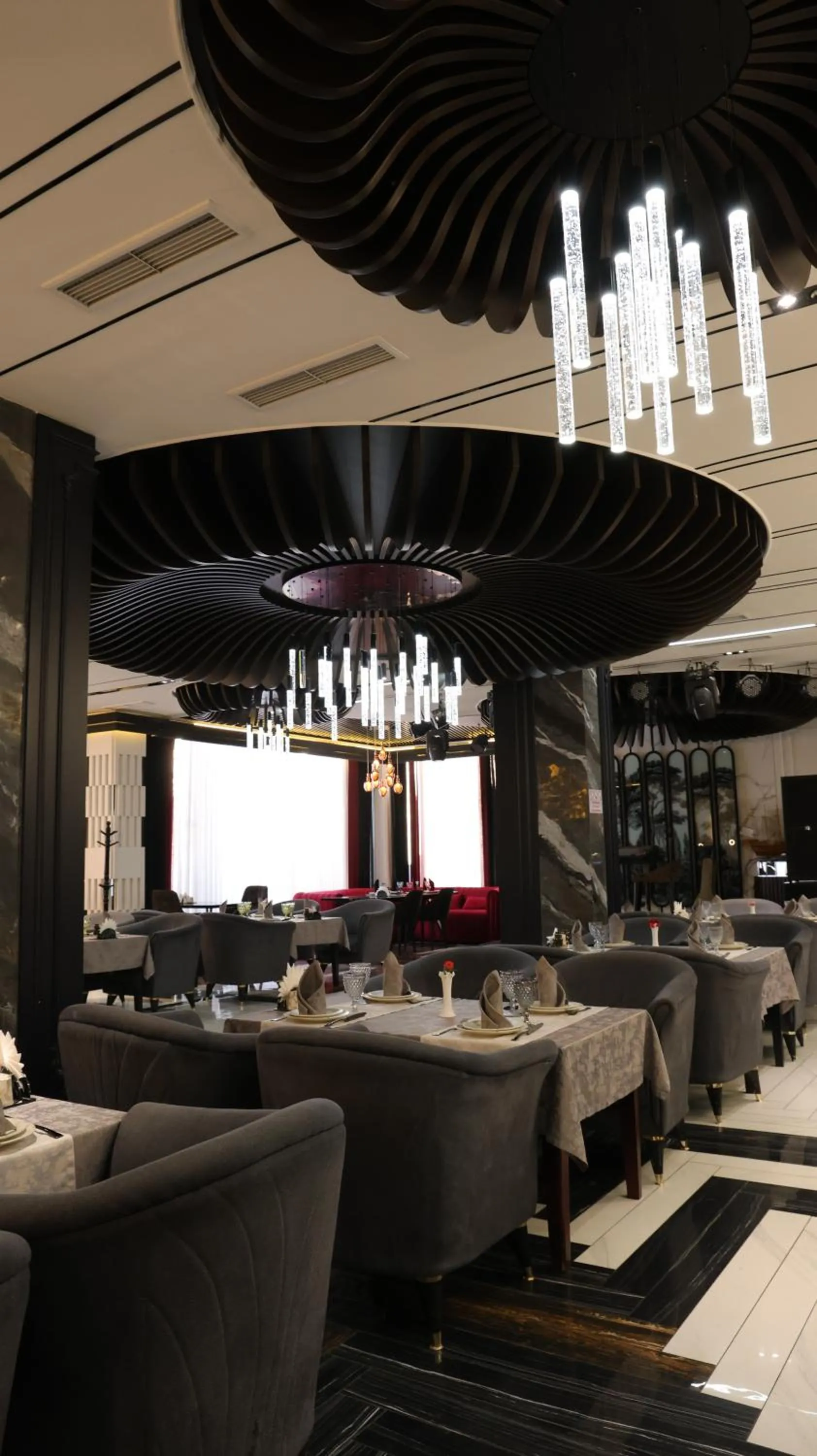 Restaurant/places to eat in Zarafshan Grand Hotel city