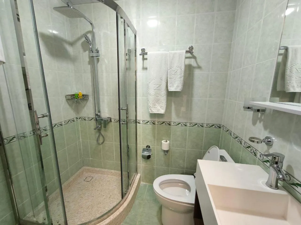 Zarafshan Grand Hotel city