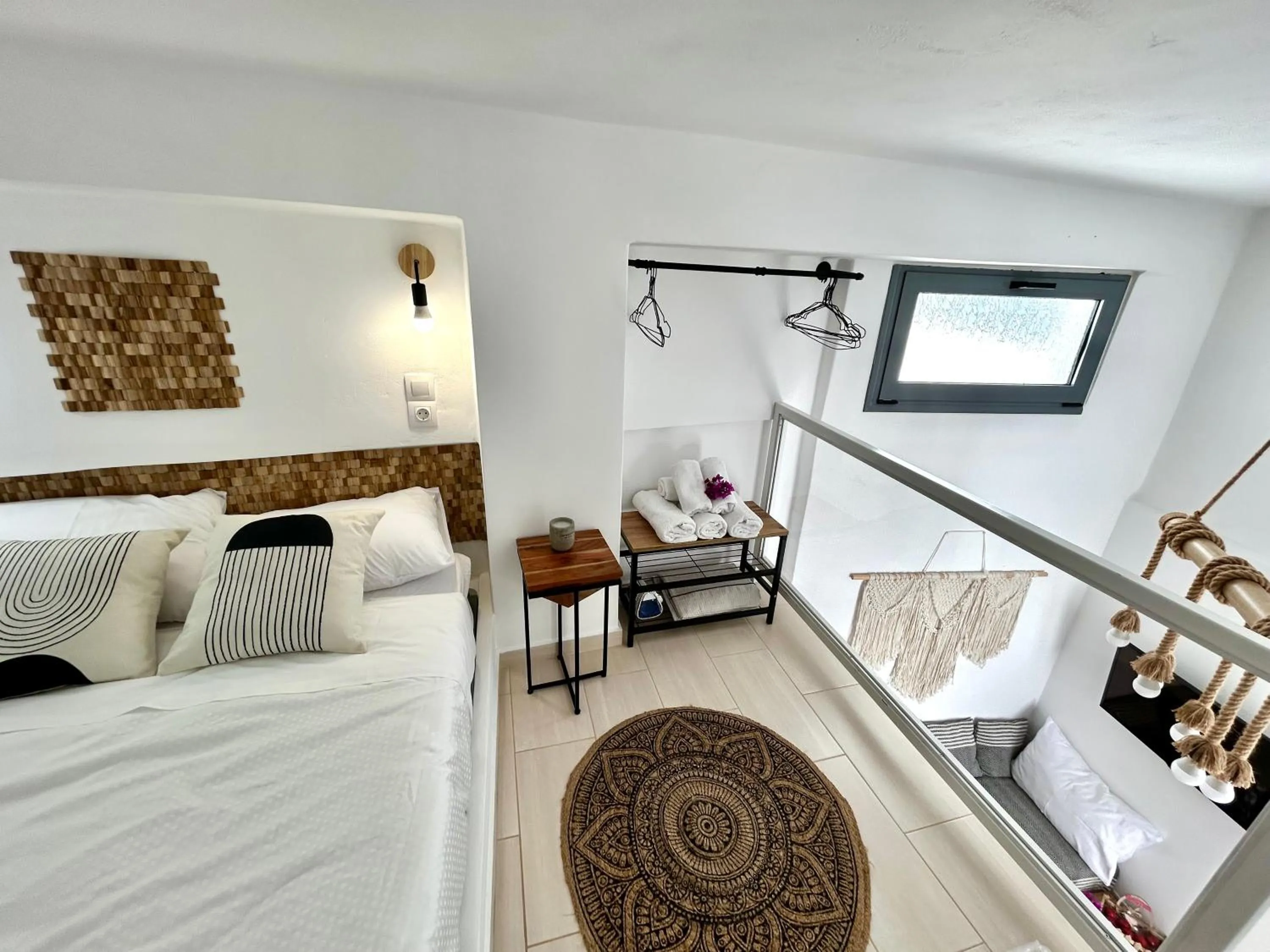 Bed in Babatseratsi skyrian studio 1