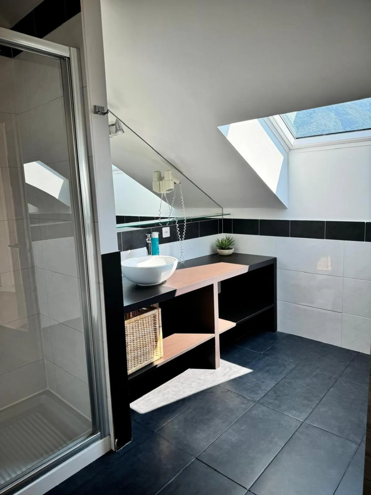 Bathroom in Hotel Locanda Castagnola