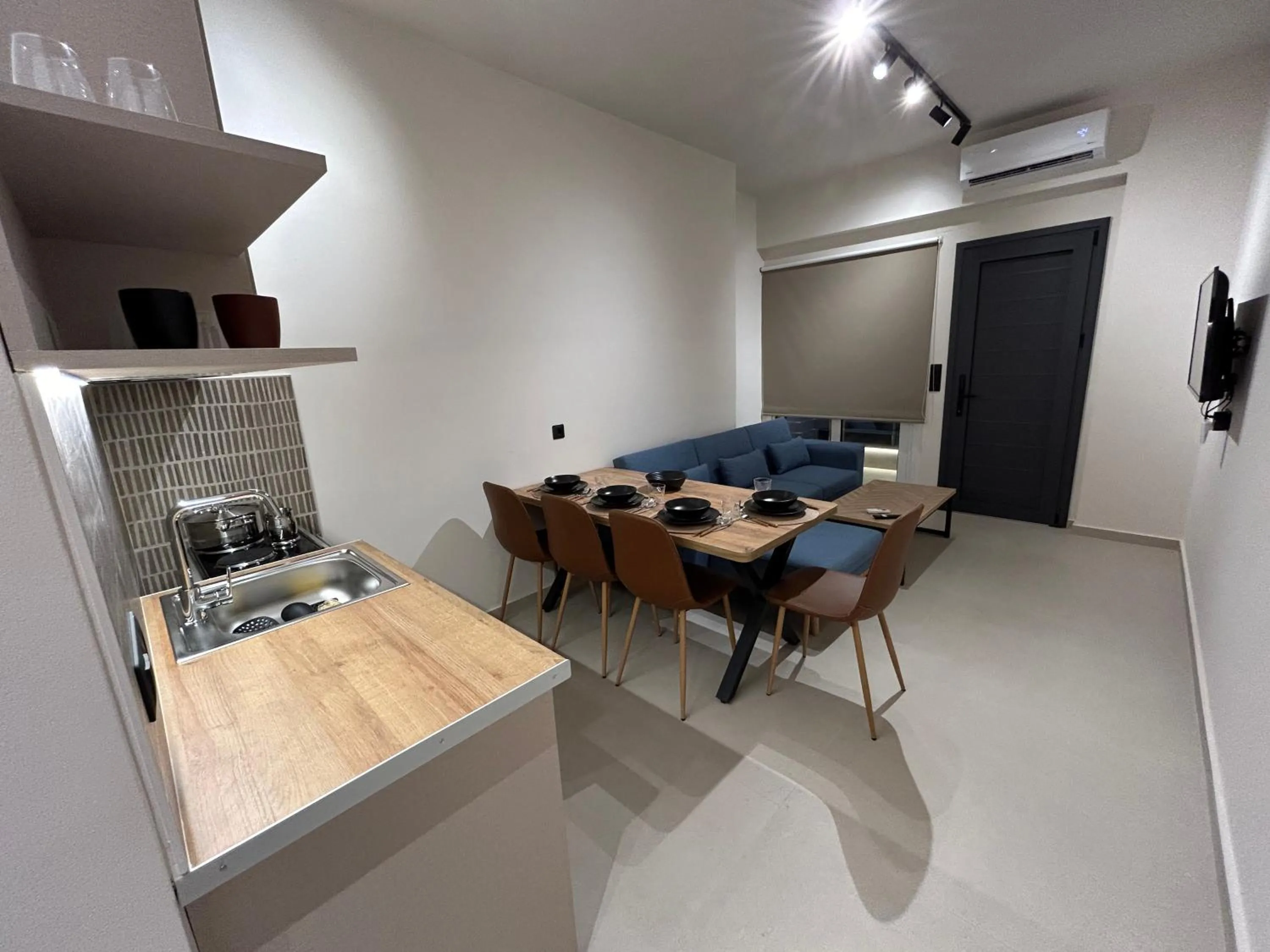 TV and multimedia in GLEN Premium Stays
