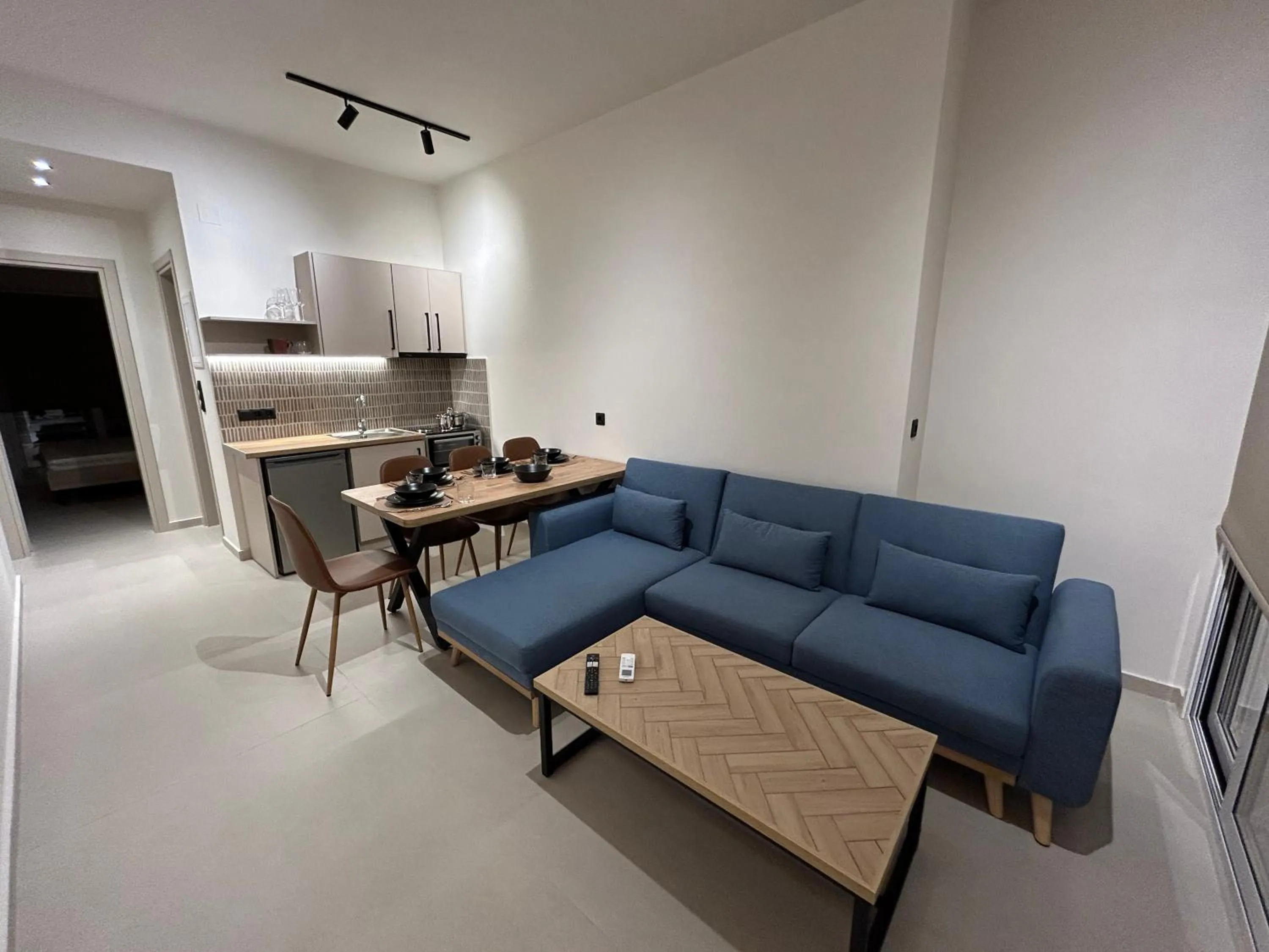 Kitchen or kitchenette in GLEN Premium Stays