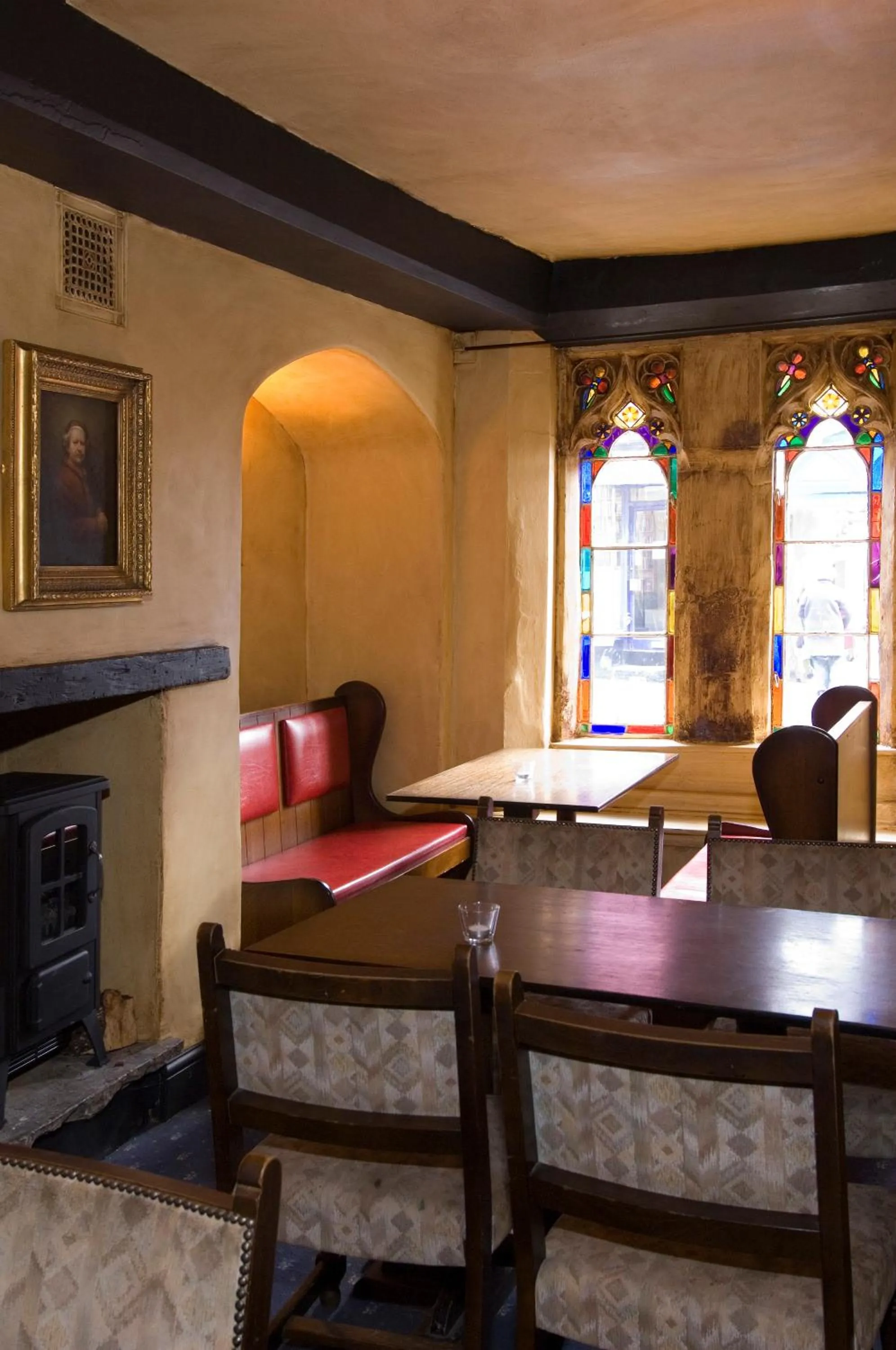 Lounge or bar in George & Pilgrims Hotel