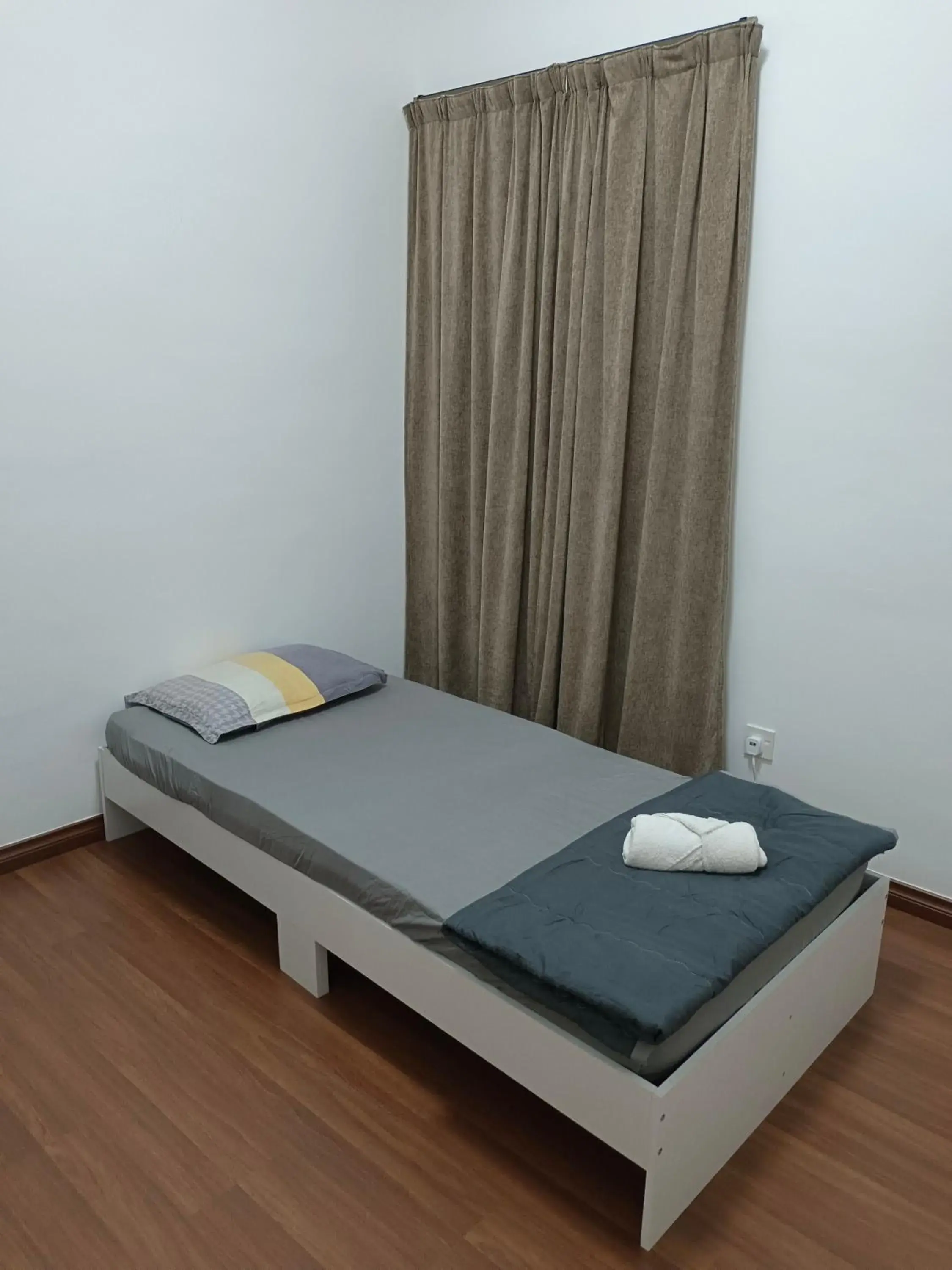 Bed in Sri Indah Pool Condostay Bed in Sri Indah Pool Condostay